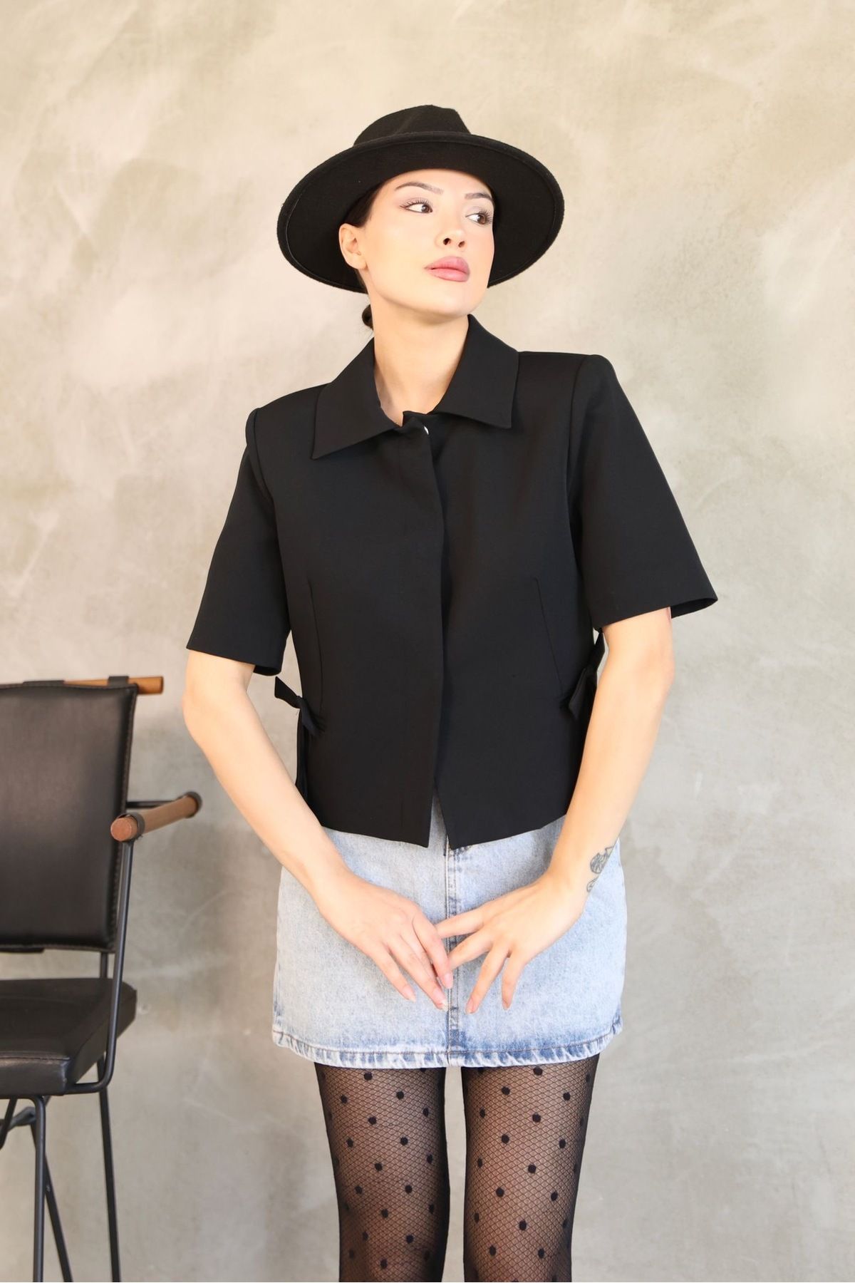 Ekim Store Fiyonk Cepli Crop Blazer Ceket