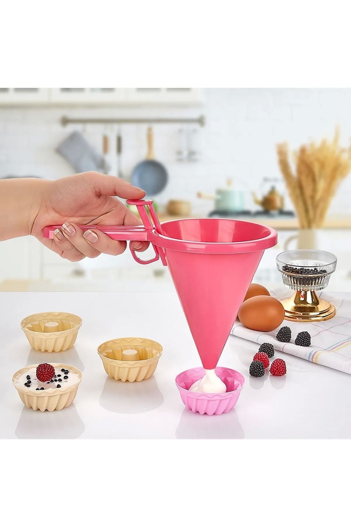 PRATİKOBA Pratik Çok Amaçlı Hamur Dağıtıcı 500 ml Royaleks-BLSKP103