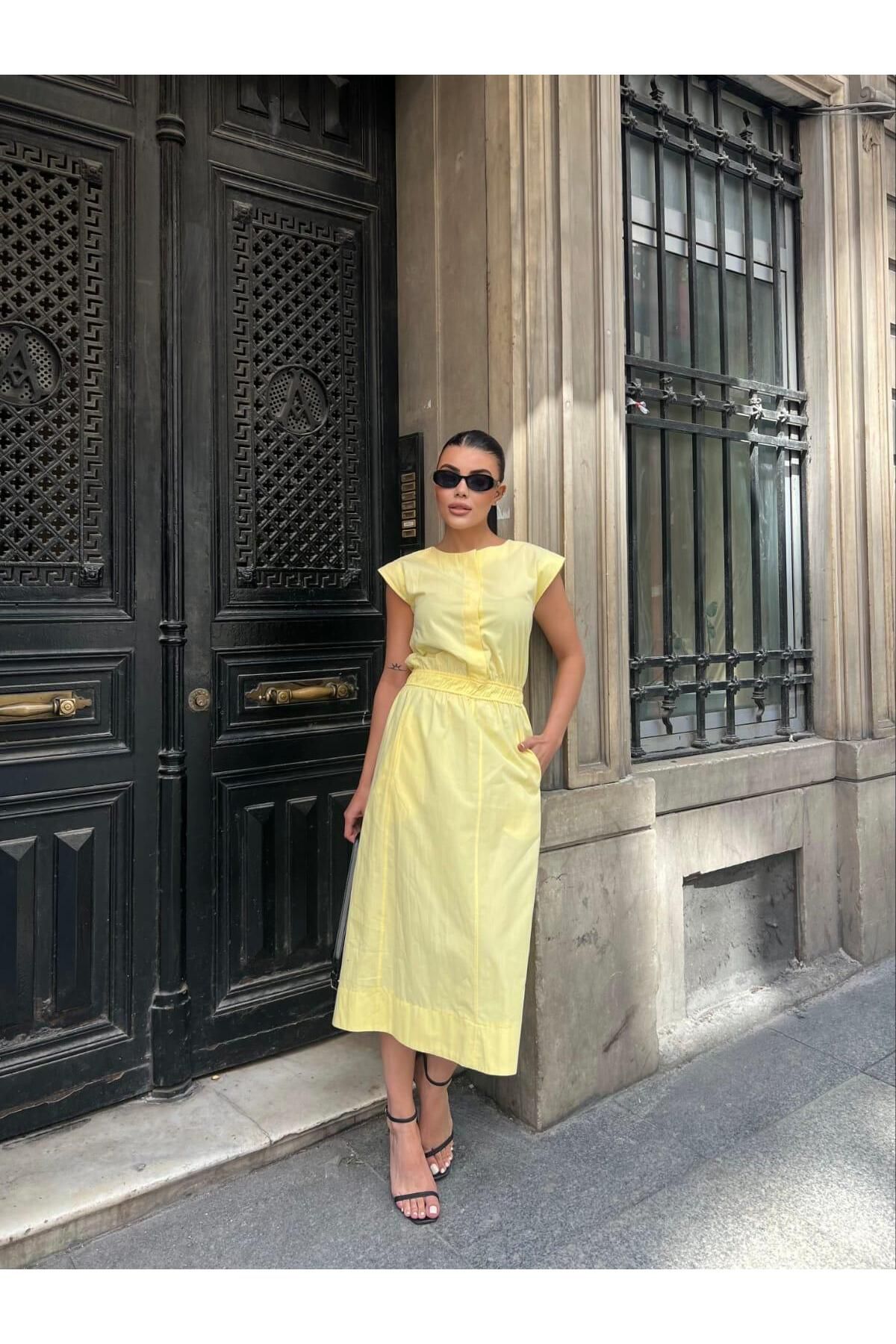 Bella Bloom Boutique Kadın Şık ve Rahat Kolsuz Yazlık Elbise
