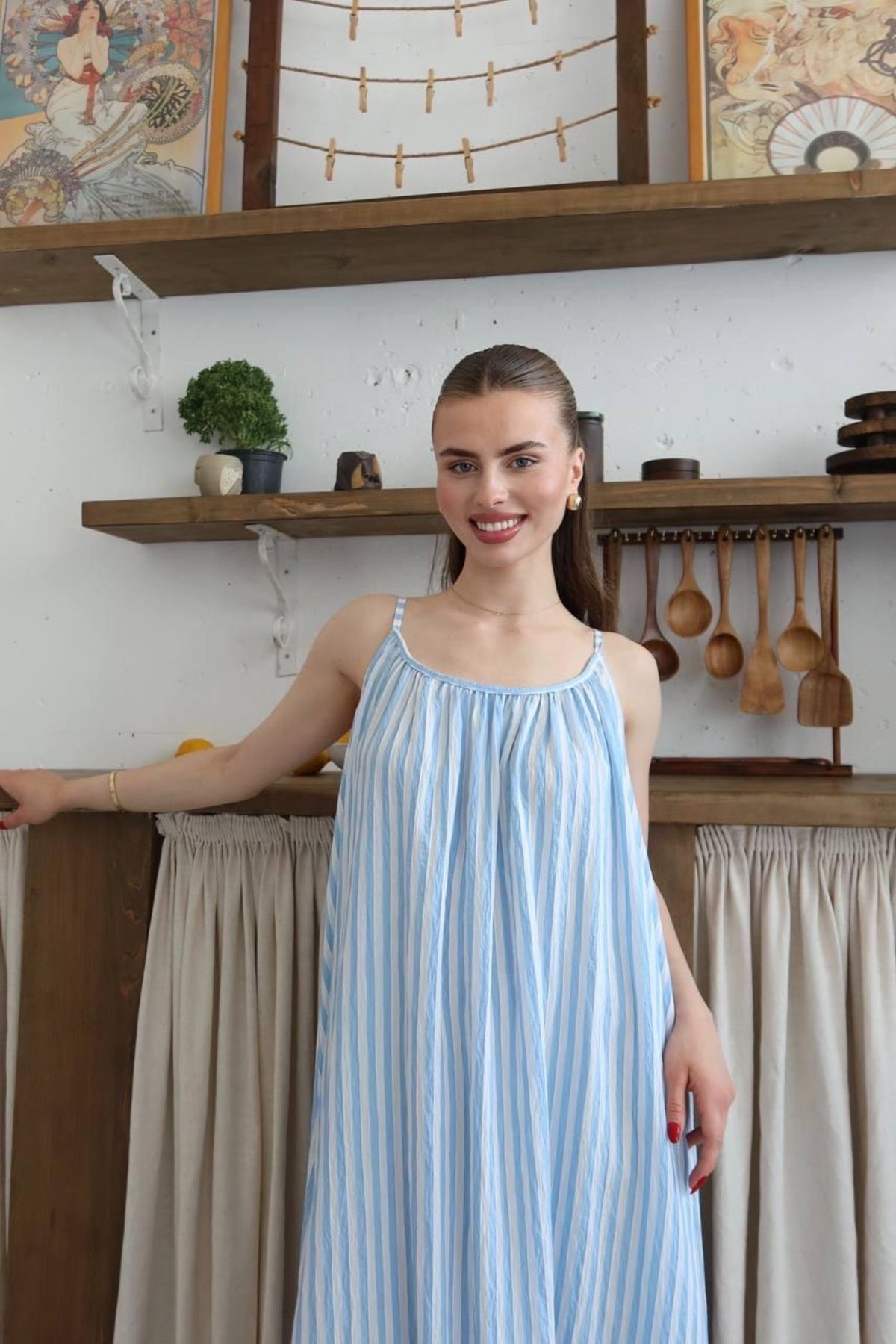 Ekim Store Çizgili İp Askılı Pileli Keten Maxi Elbise