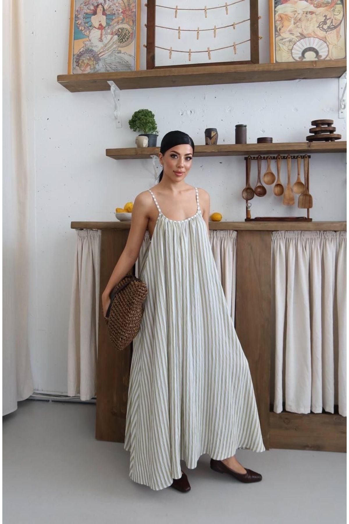 Ekim Store Çizgili İp Askılı Pileli Keten Maxi Elbise