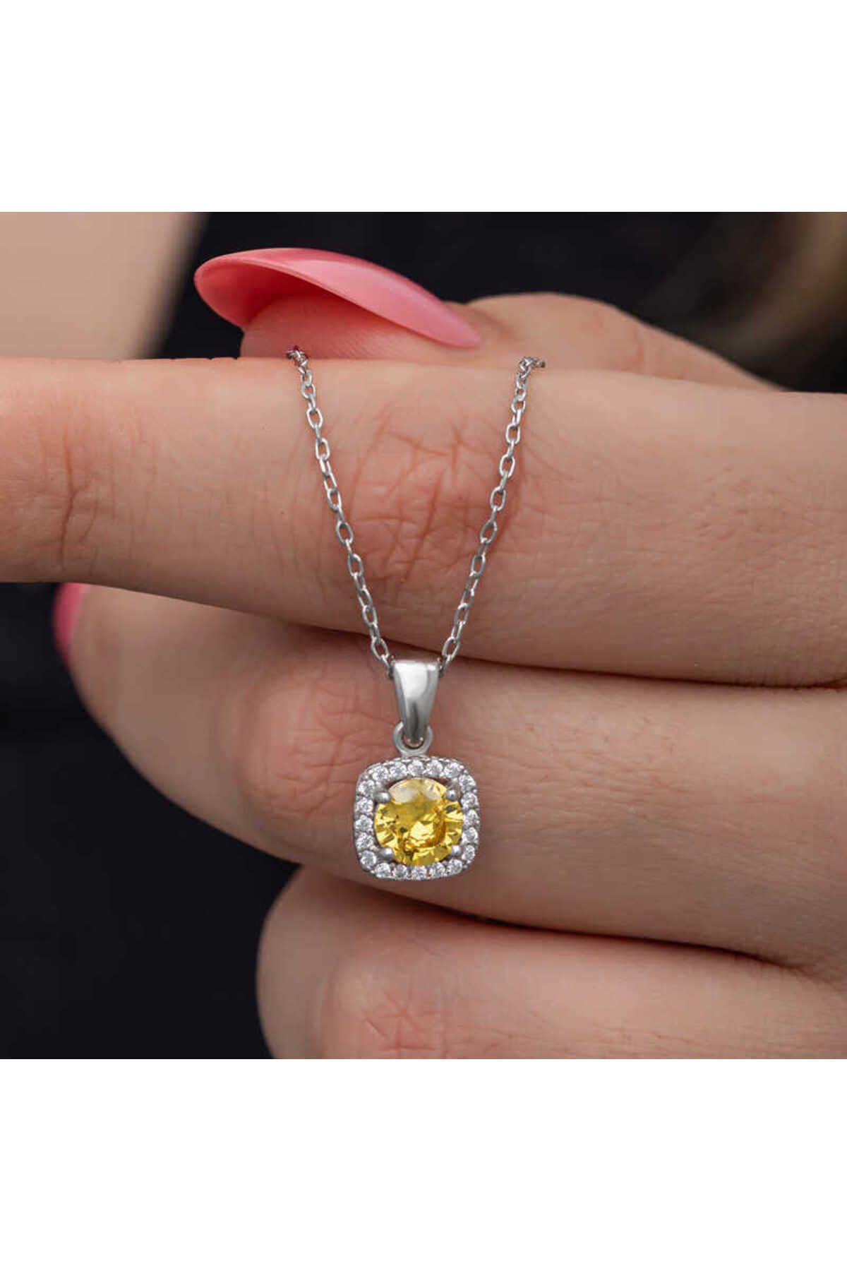 Emperium Gümüş Sarı Baget Taşlı Kadın Kolye