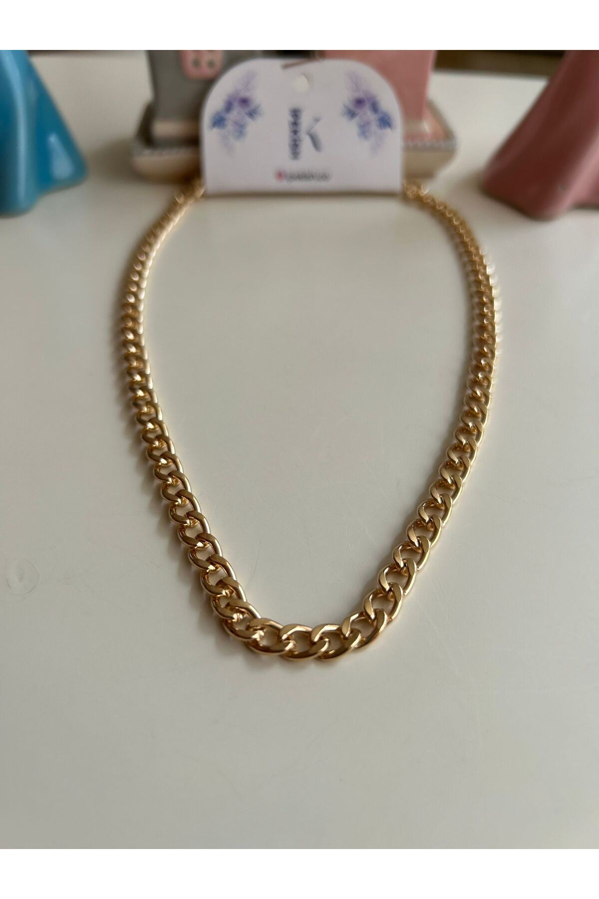 Cheecky Chic İpekish | Kalın Gold Zincir Kolye – Modern & Şık Tasarım