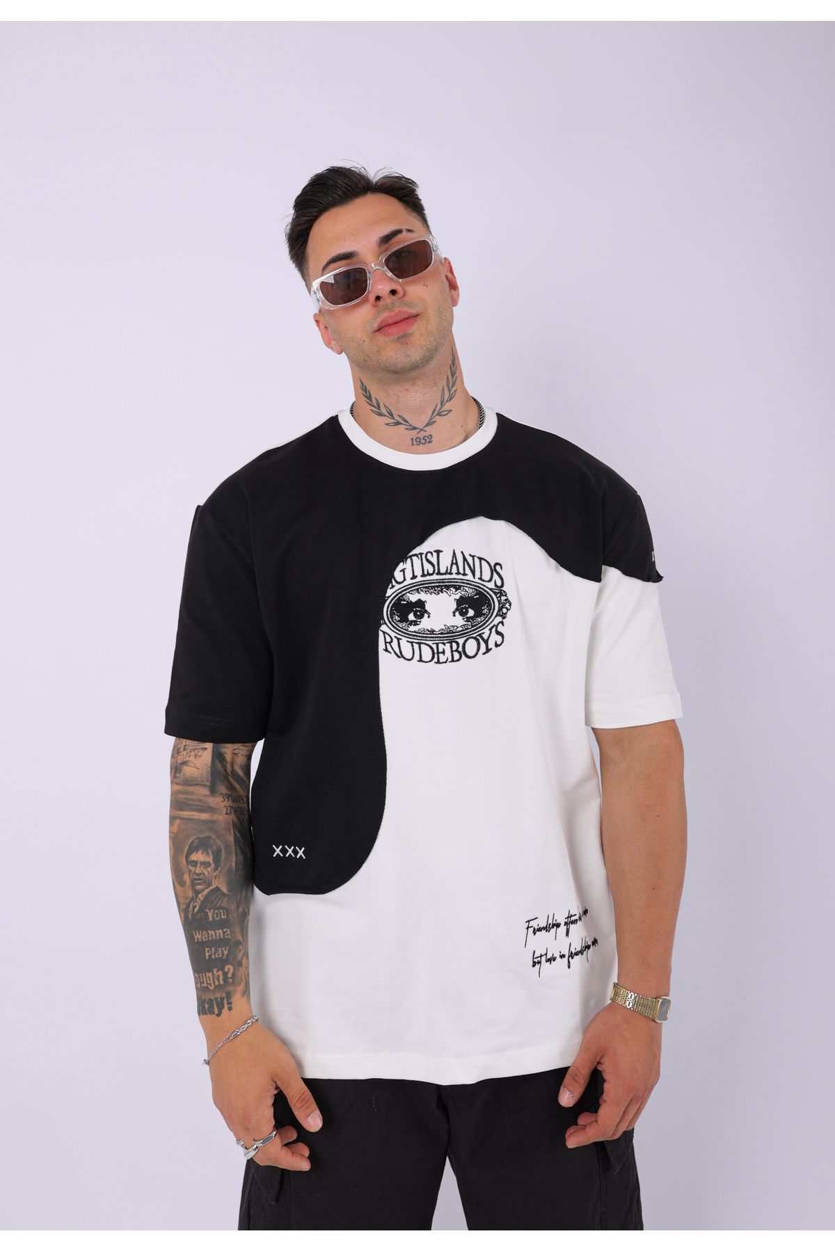 Lescho UNISEX ÖZEL TASARIM PARÇALI OVERSIZE T-SHIRT