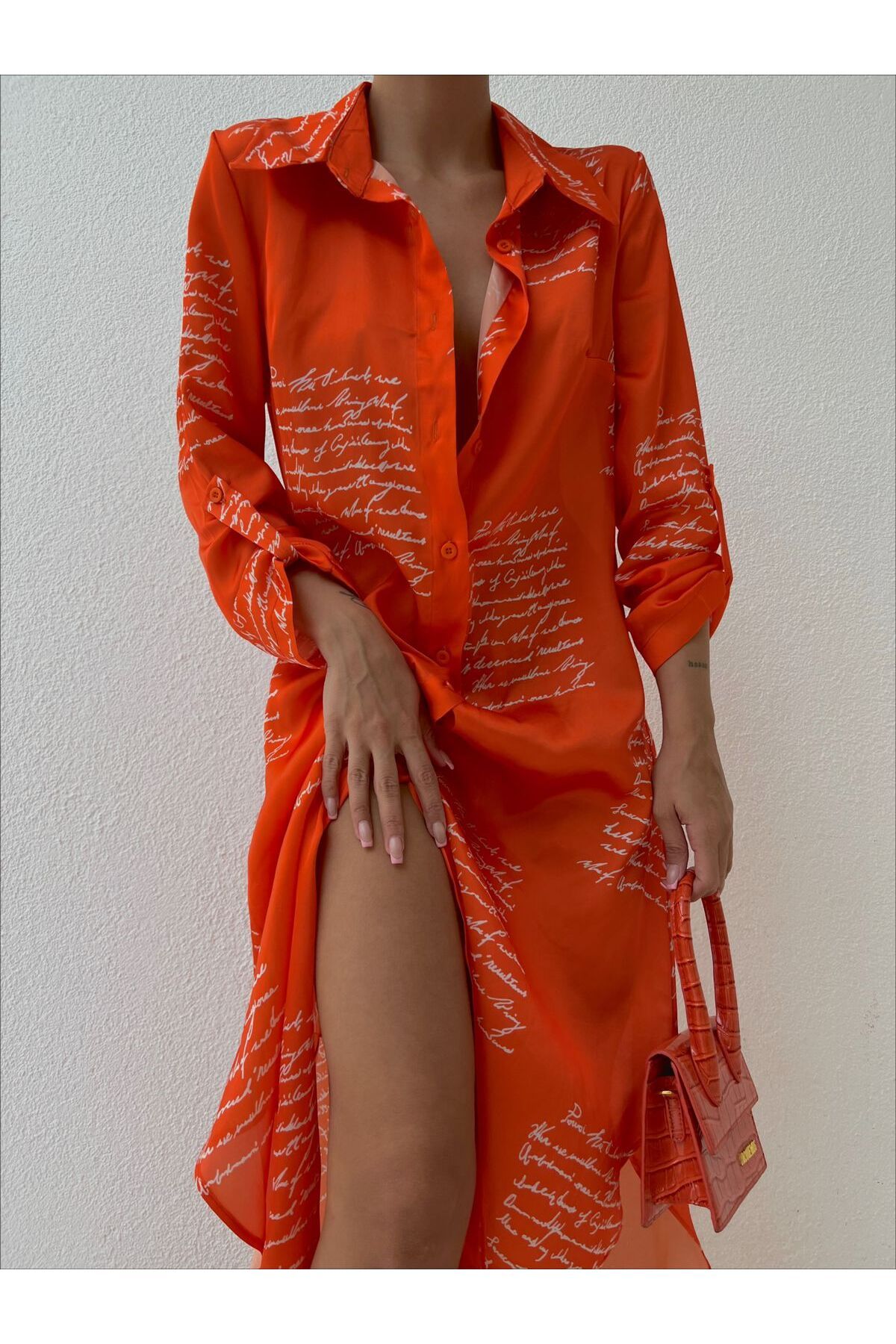 mass fashion Kadın Saten Yazı Desenli Gömlek Elbise