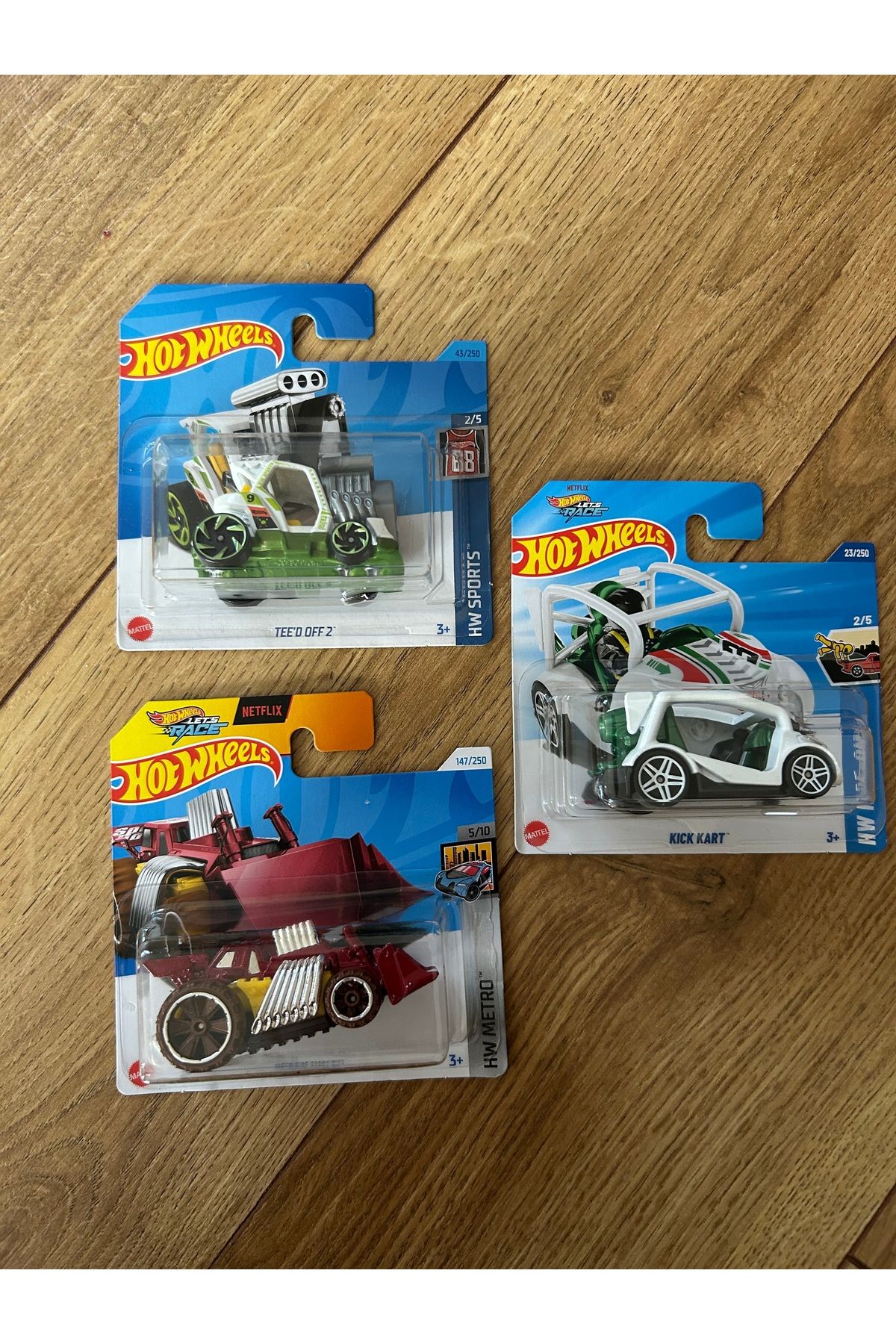 Hotwhells Hotwheels 3 adet araba