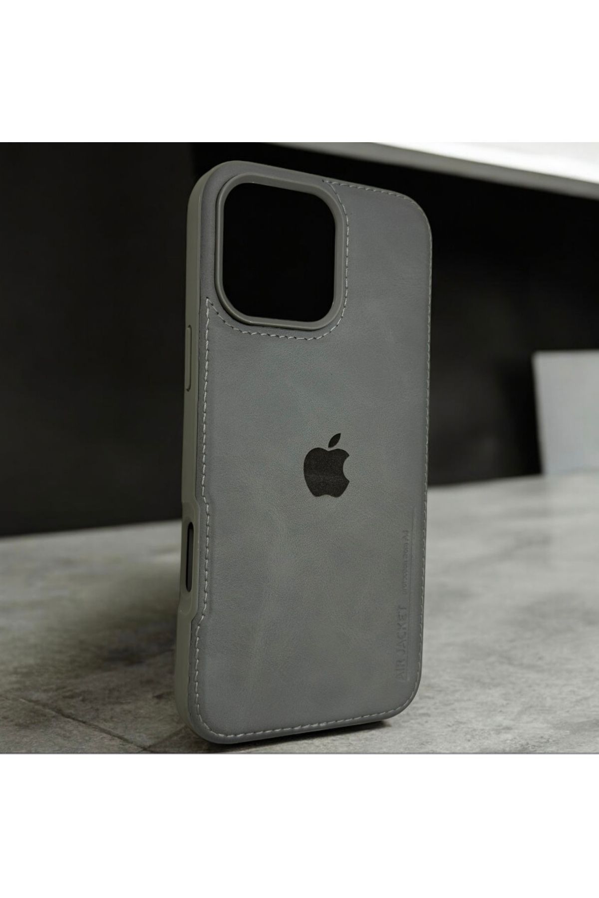 shop İPhone 16 Pro Max Uyumlu Deri Logolu Air Jacket Telefon Kılıfı