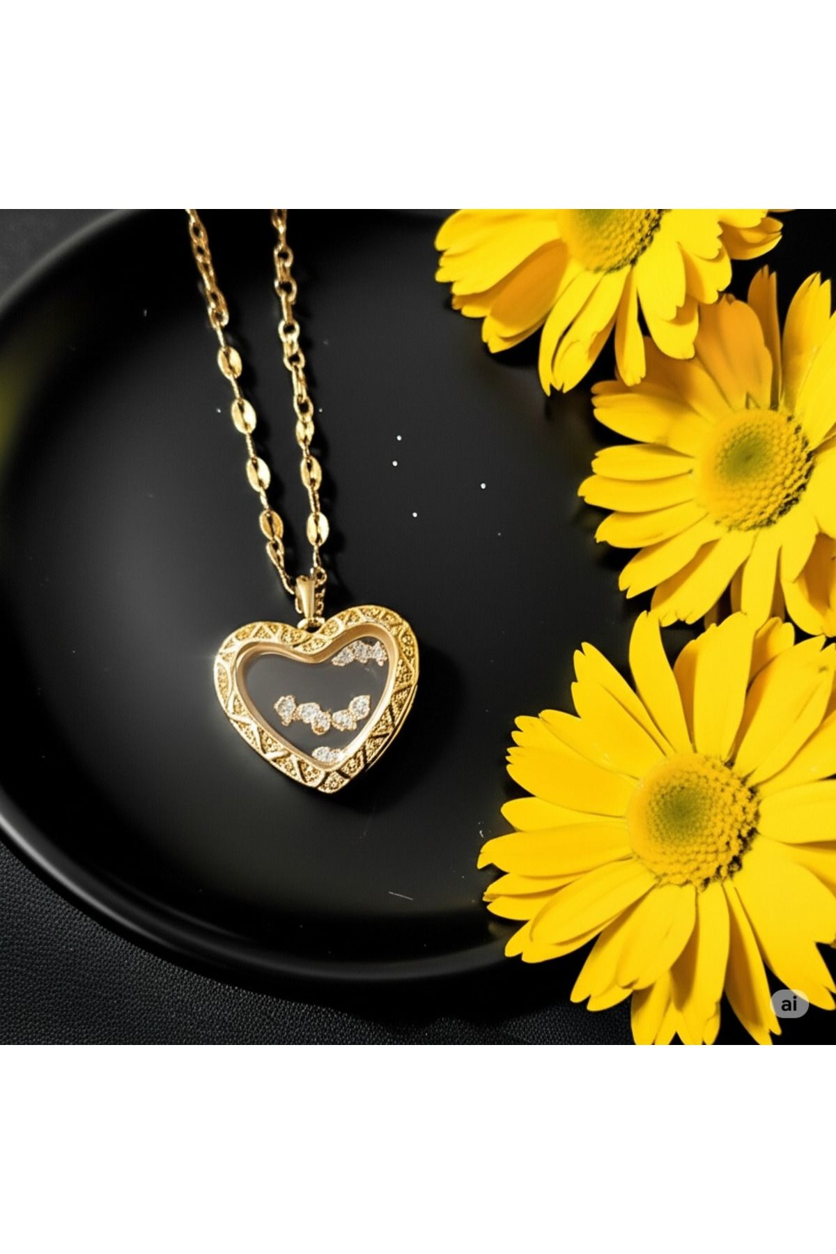 KANERUZ Gold Renk Fanus Kalp Kolye
