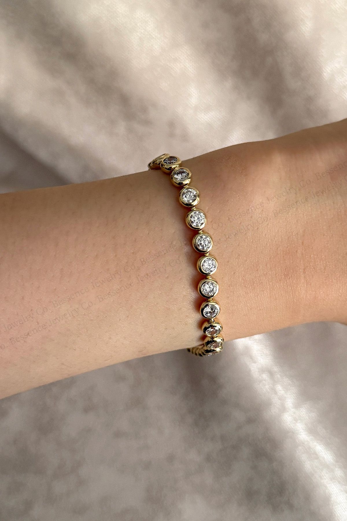 Bessence Jewelry Co XUPING Bileklik Yuvarlak Taşlı 14K VIP KADIN BİLEKLİK
