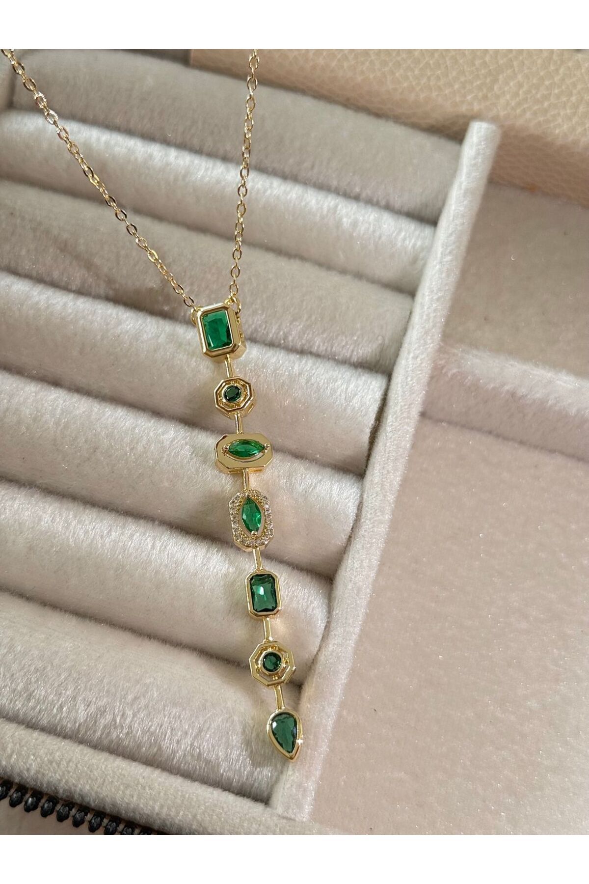 h&b design jewel Çelik Yeşil Y Kolye