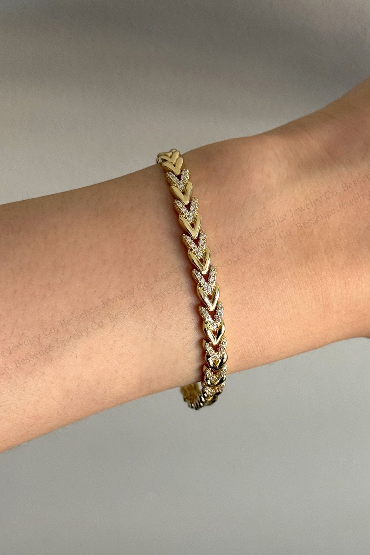 Bessence Jewelry Co XUPING Bileklik Kalpli Taşlı
