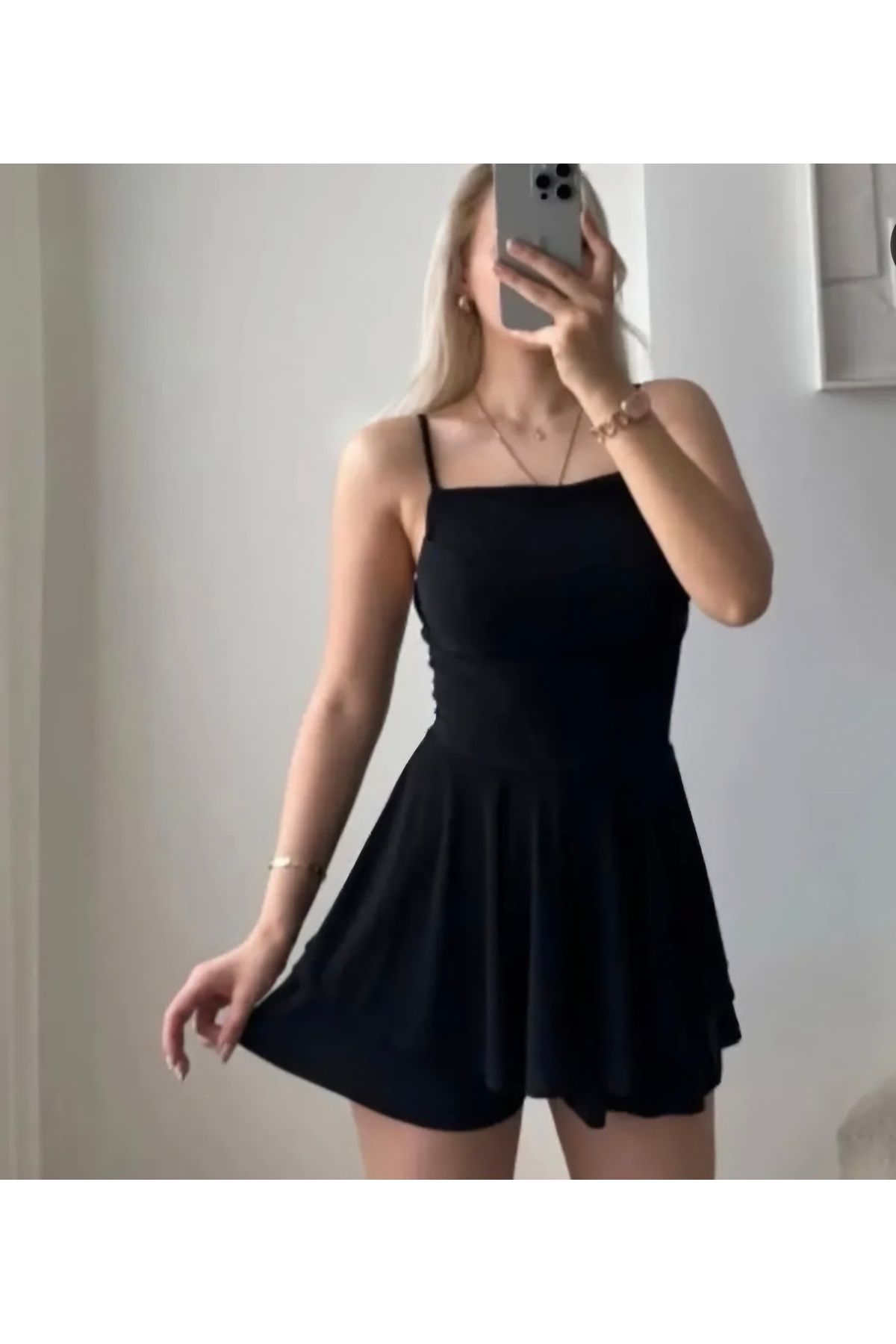 MODA Şıklığınızla baş döndüren bir elbise,ip askılı,candy kumaş, şortlu, astarlı,özel günlerin elbisesi