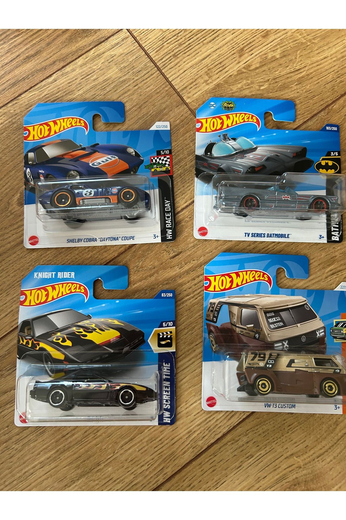 Hotwhells Hotwheels 4 adet araba