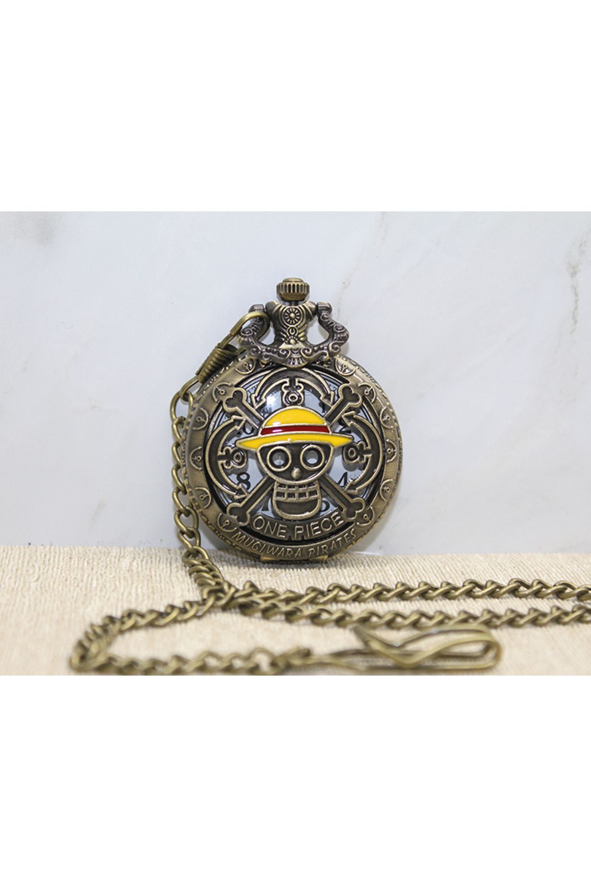 Livenda Shop One Piece Köstekli Saat