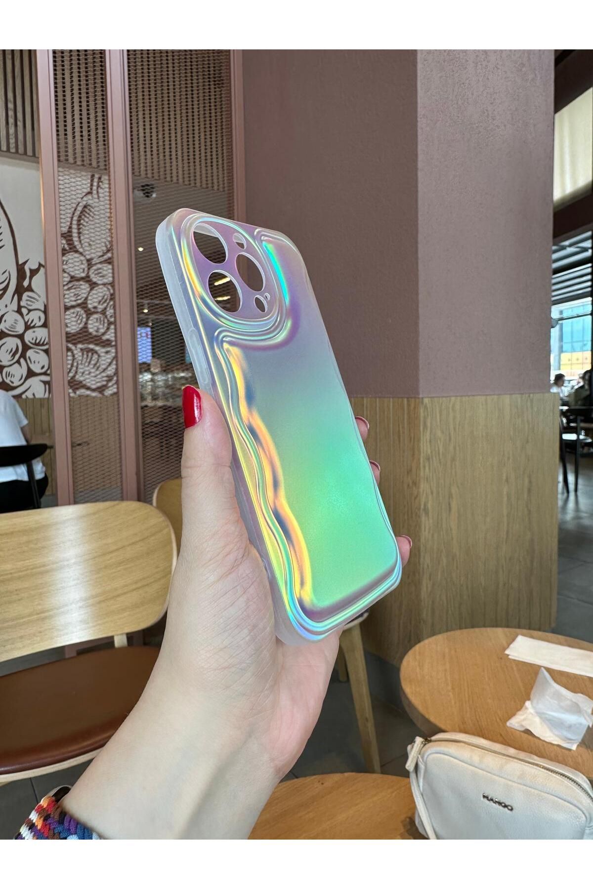Serena Company Hologram Kıvrımlı iPhone 15 Pro Max Telefon Kılıfı