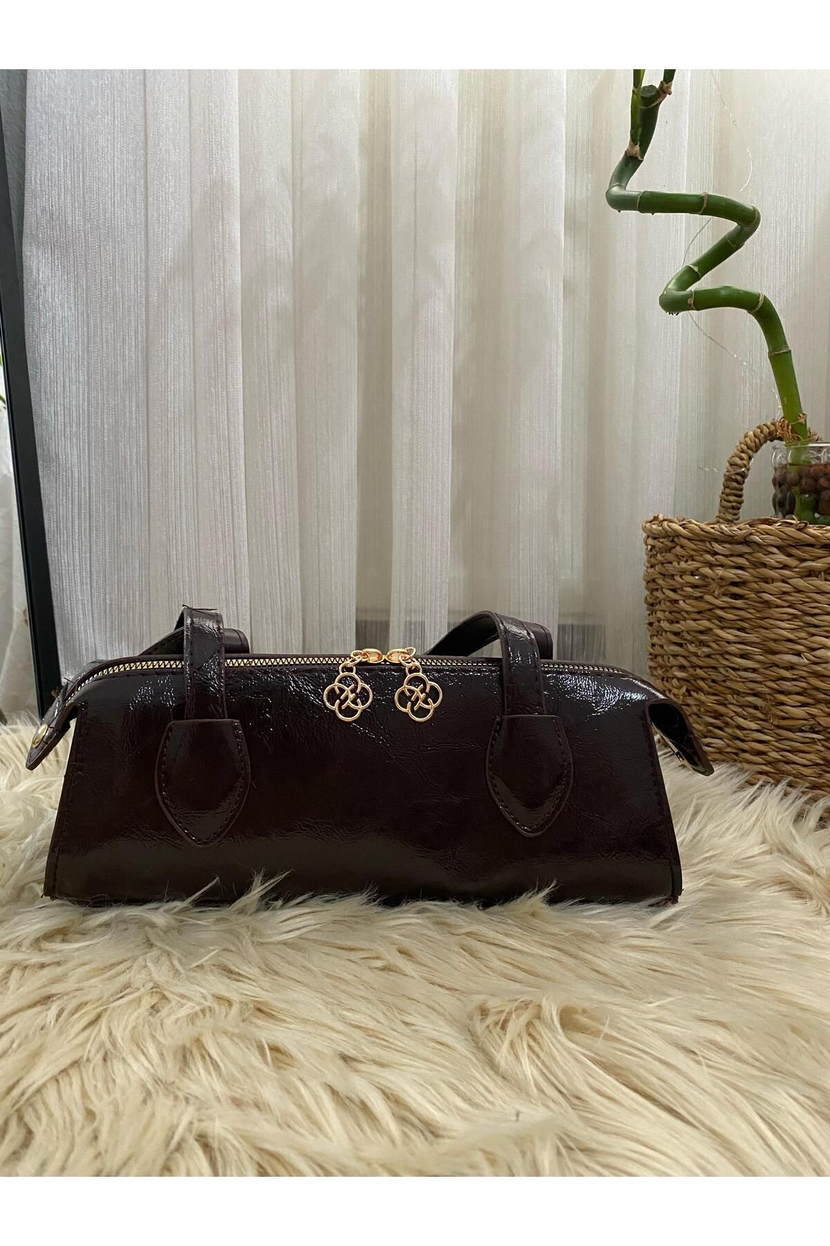 Liel Bags Vintage Görünümlü Koyu Kahverengi Kadın Kol Çantası – Gold Detaylı