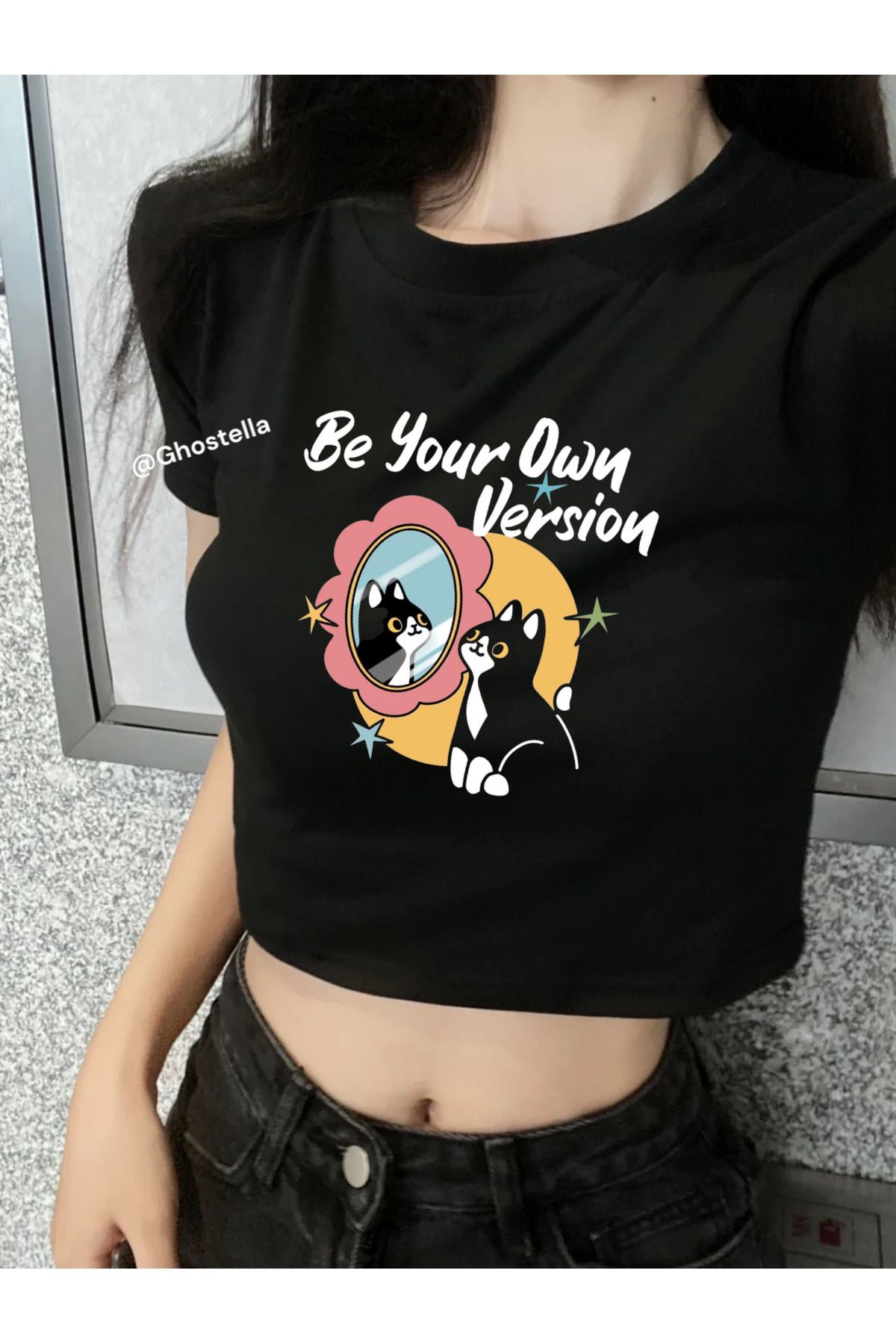 Minga London Siyah Be Your Own Version Written Crop Bluz -Ghostella