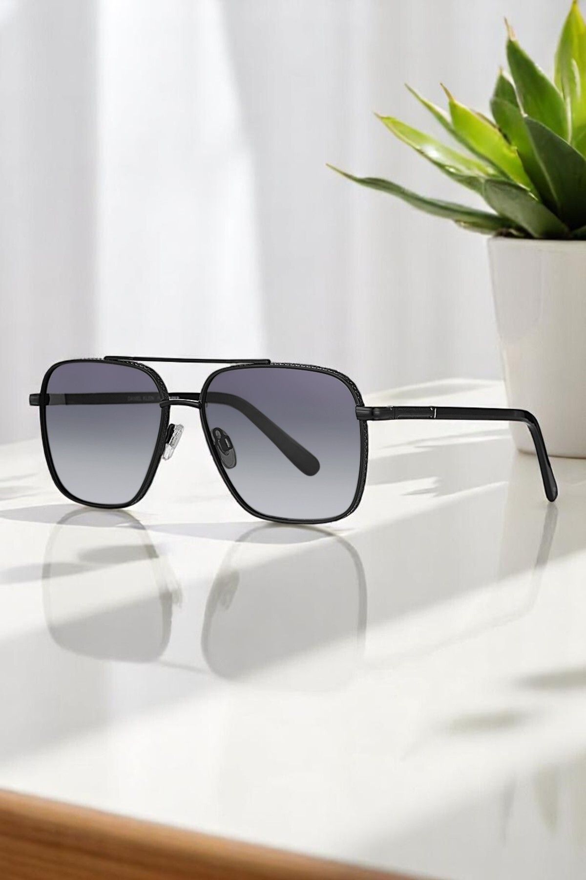 Daniel Klein Orijinal %100 Polarize UV400 Korumalı Siyah Renk Erkek Güneş Gözlüğü DKG6283C3
