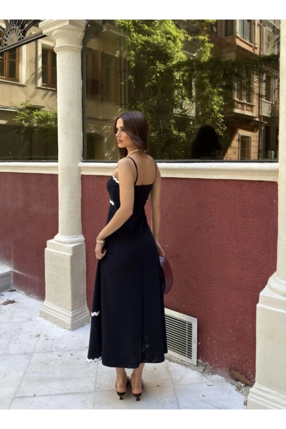 Butik Askılı Uzun Şerit Detaylı Şık Ve Rahat Elbise - Lacivert