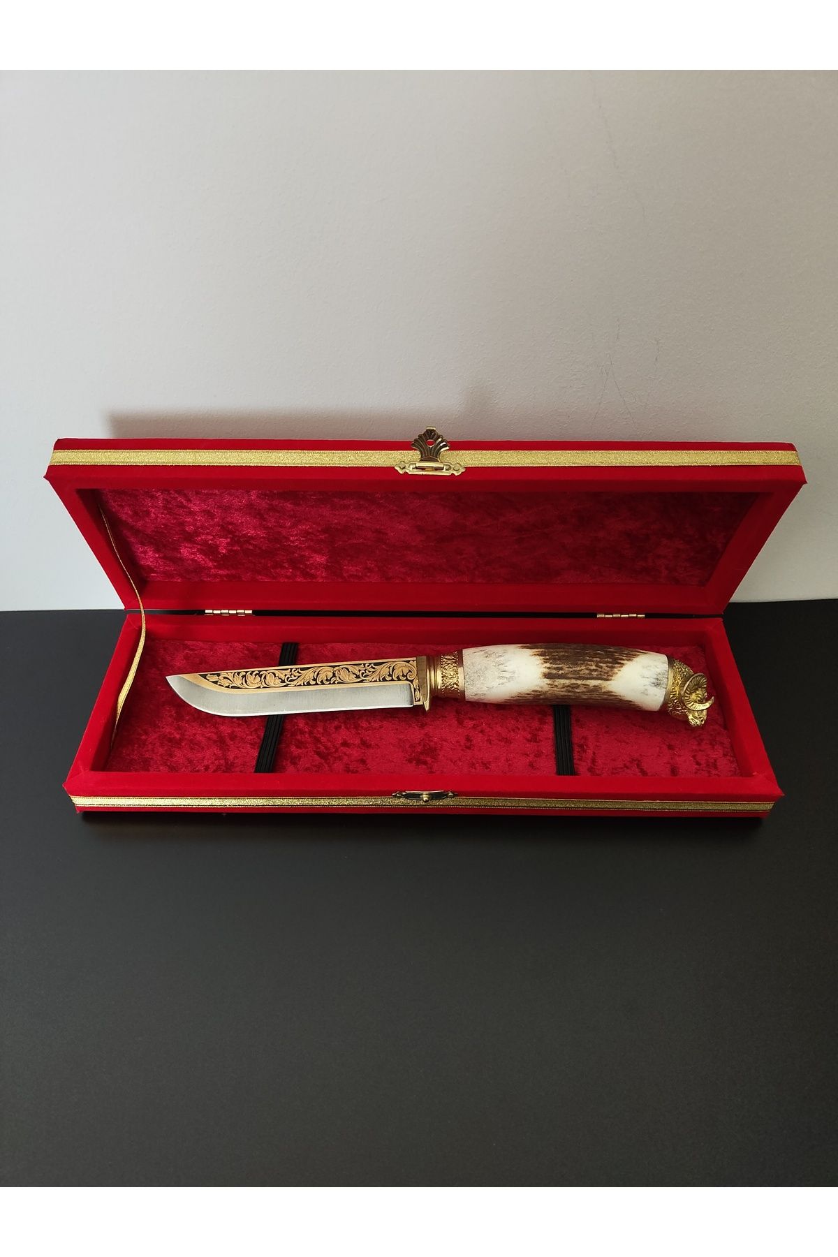 Krc Knife Altın İşleme Geyik Saplı Bıçak Özel Kutulu Koleksiyonluk