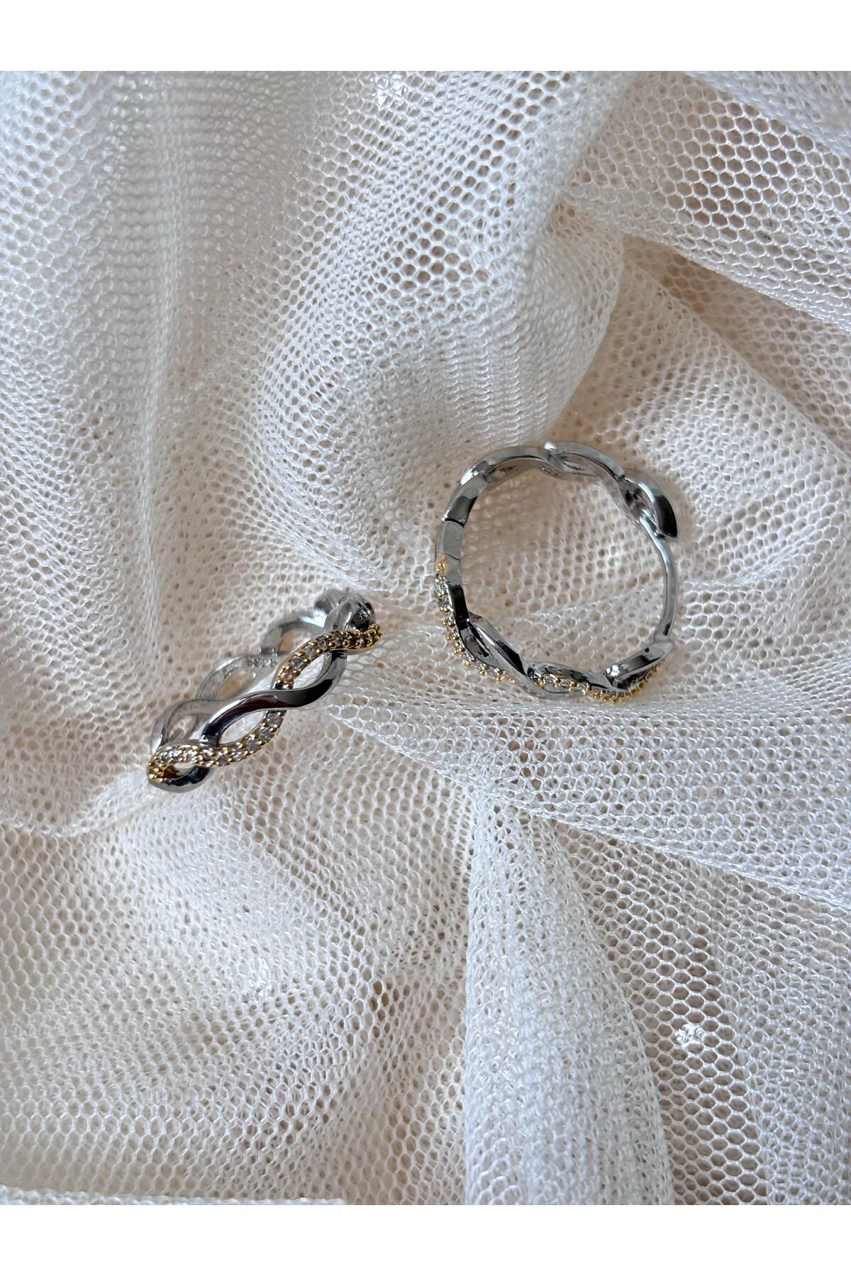 Bellamy Jewelry Sonsuzluk Figürlü Halka Küpe - Silver