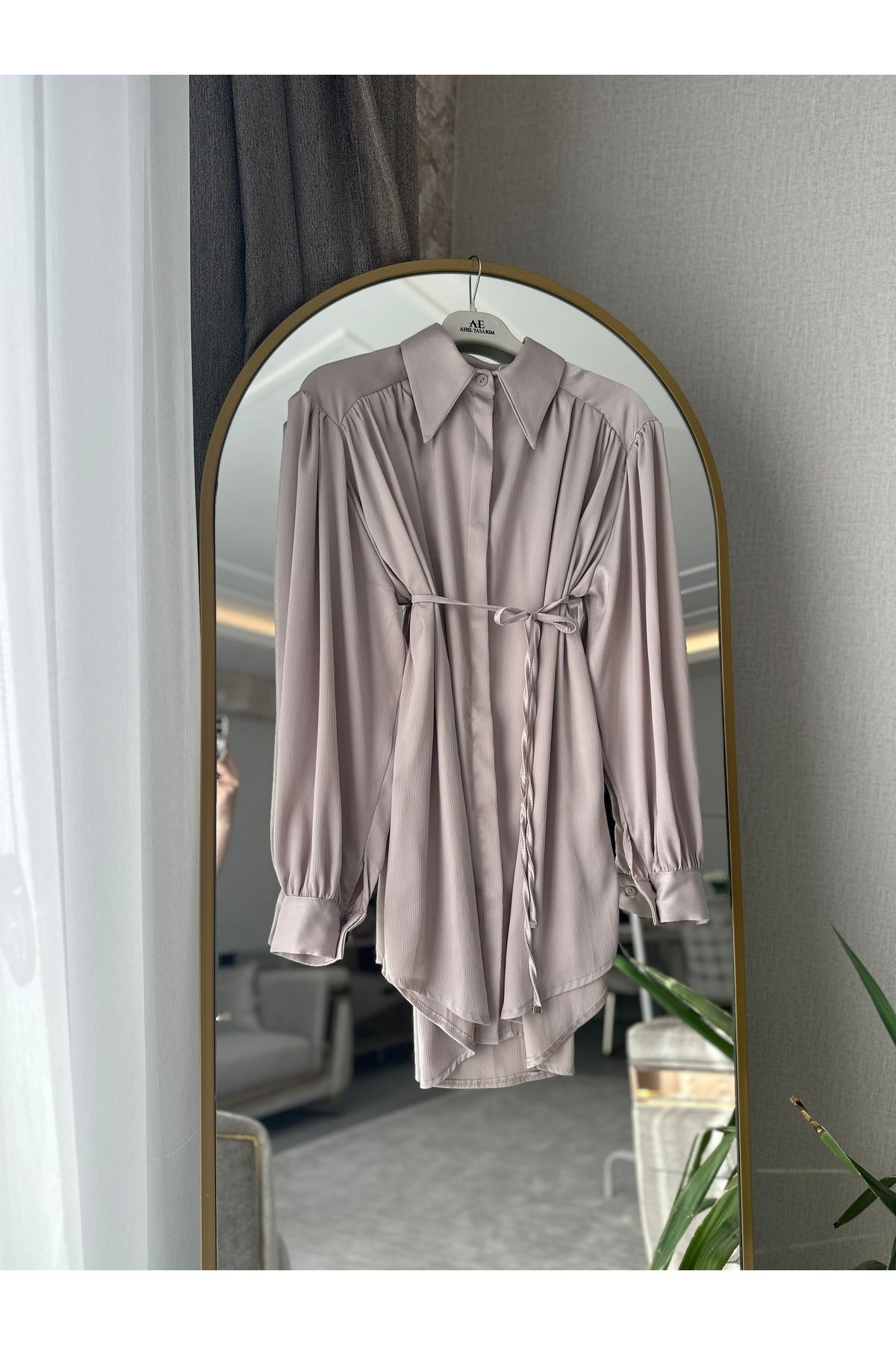 Nuesscollection Saten Balon Kol Tesettür Gömlek