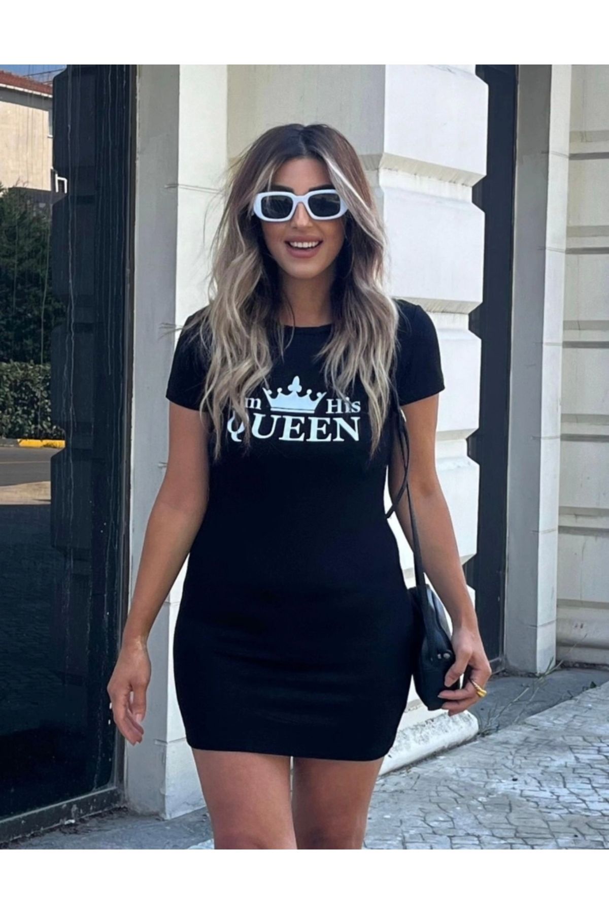 nedo7 Kadın Kısa Kollu Queen Baskı Iki Iplik Mini Elbise