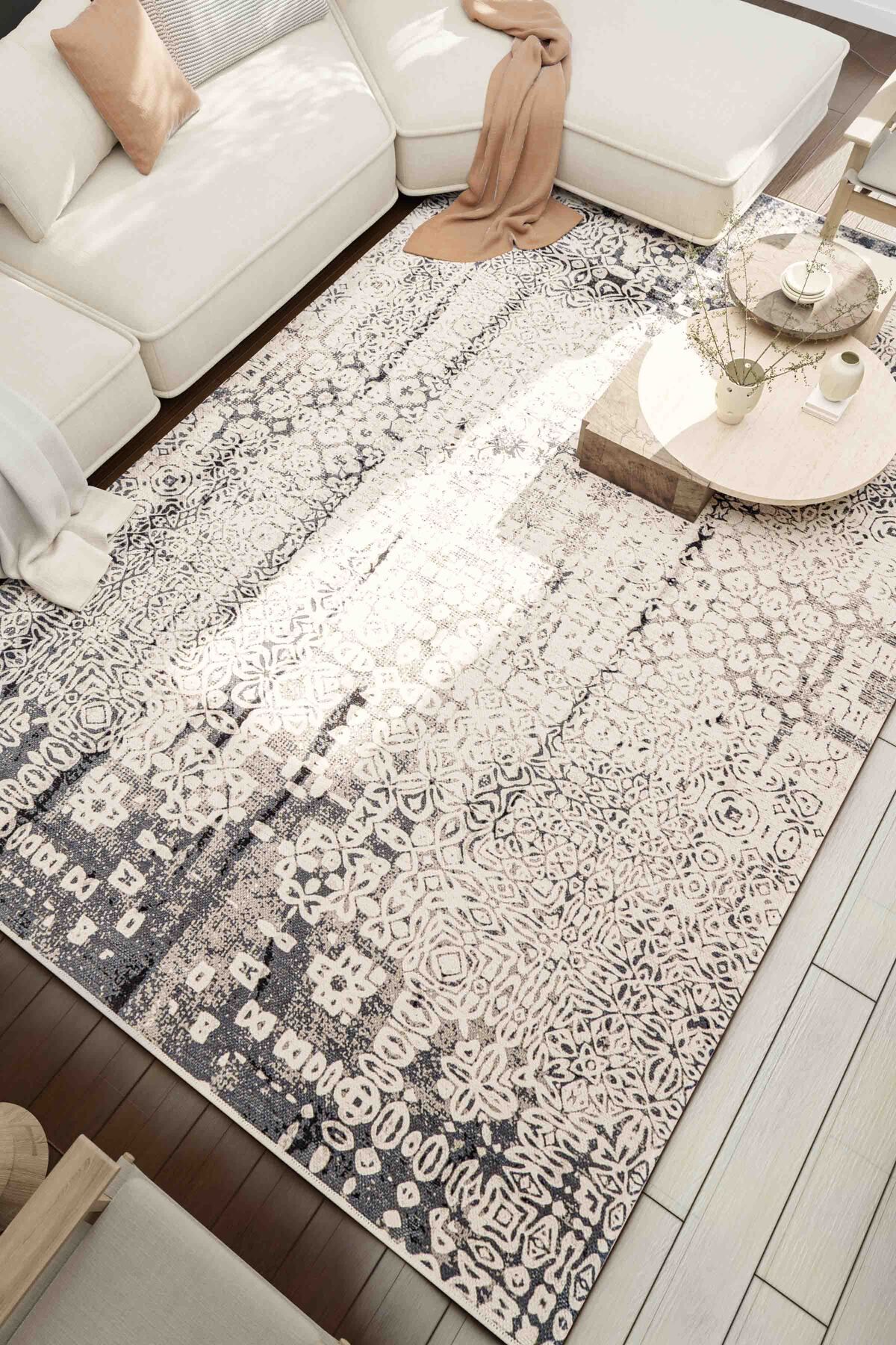 Serente Home Klasik Desenli Yıkanabilir Kaymaz Taban Şönil Krem Siyah Salon Halısı 4149