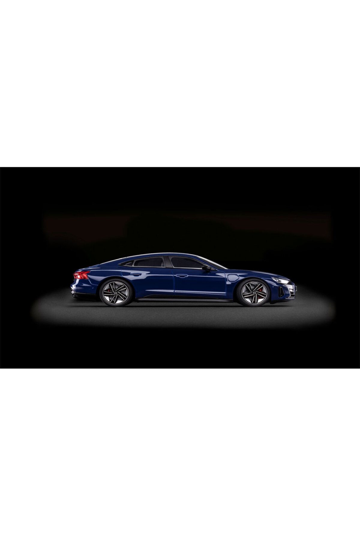 REVELL-Model Set Audi E-Tron Gt Easy-Click-System Vba67698 2