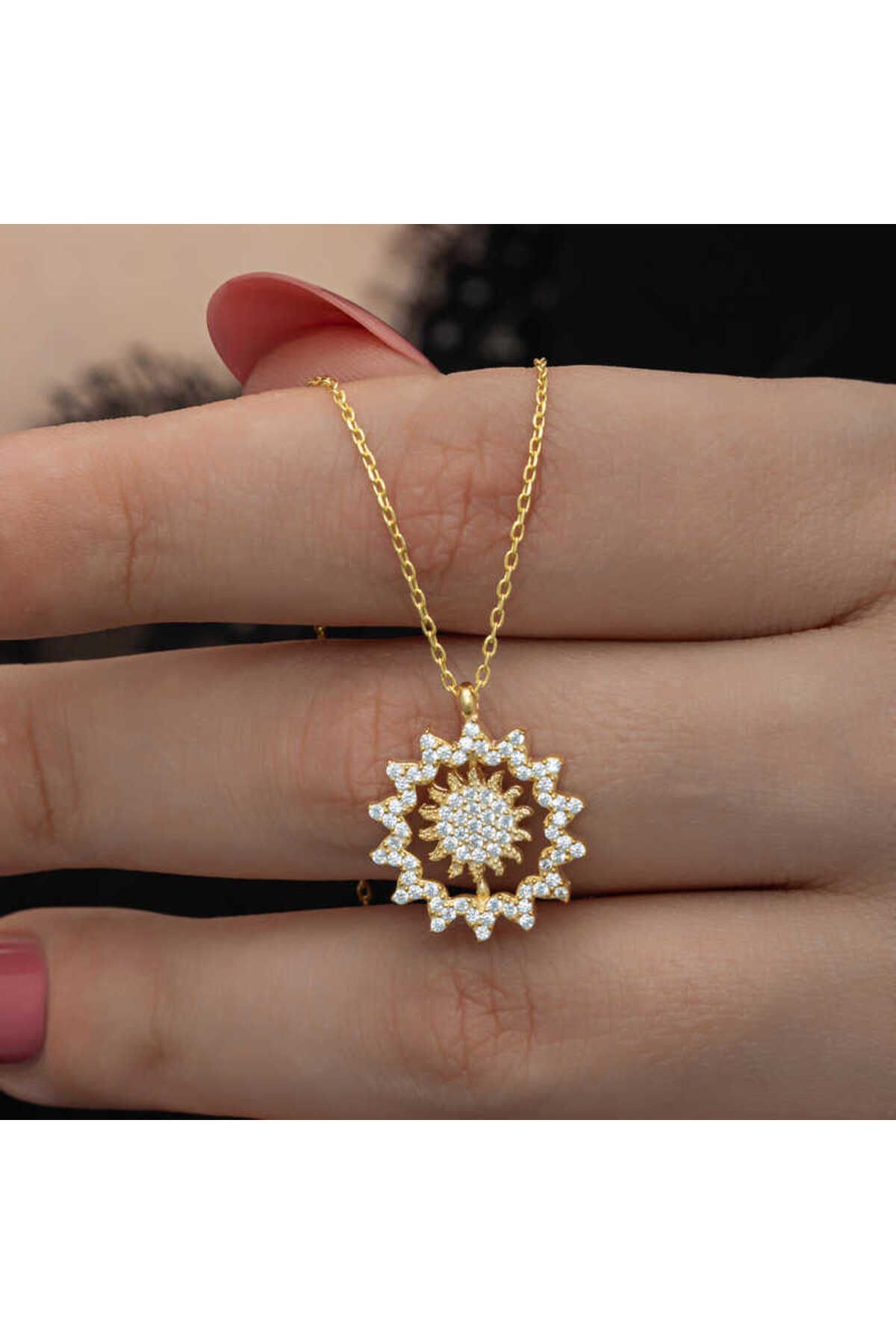 Huramarketing Gümüş Gold Güneş Kadın Kolye