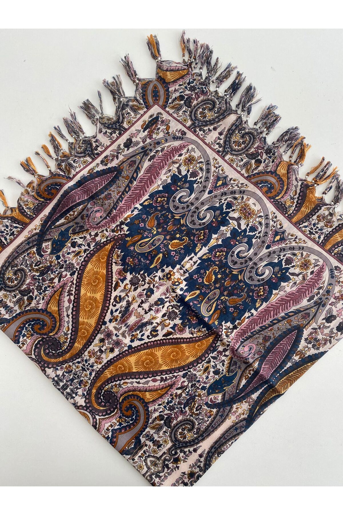 Fureya Püsküllü Şal Desen Tülbent Yazma