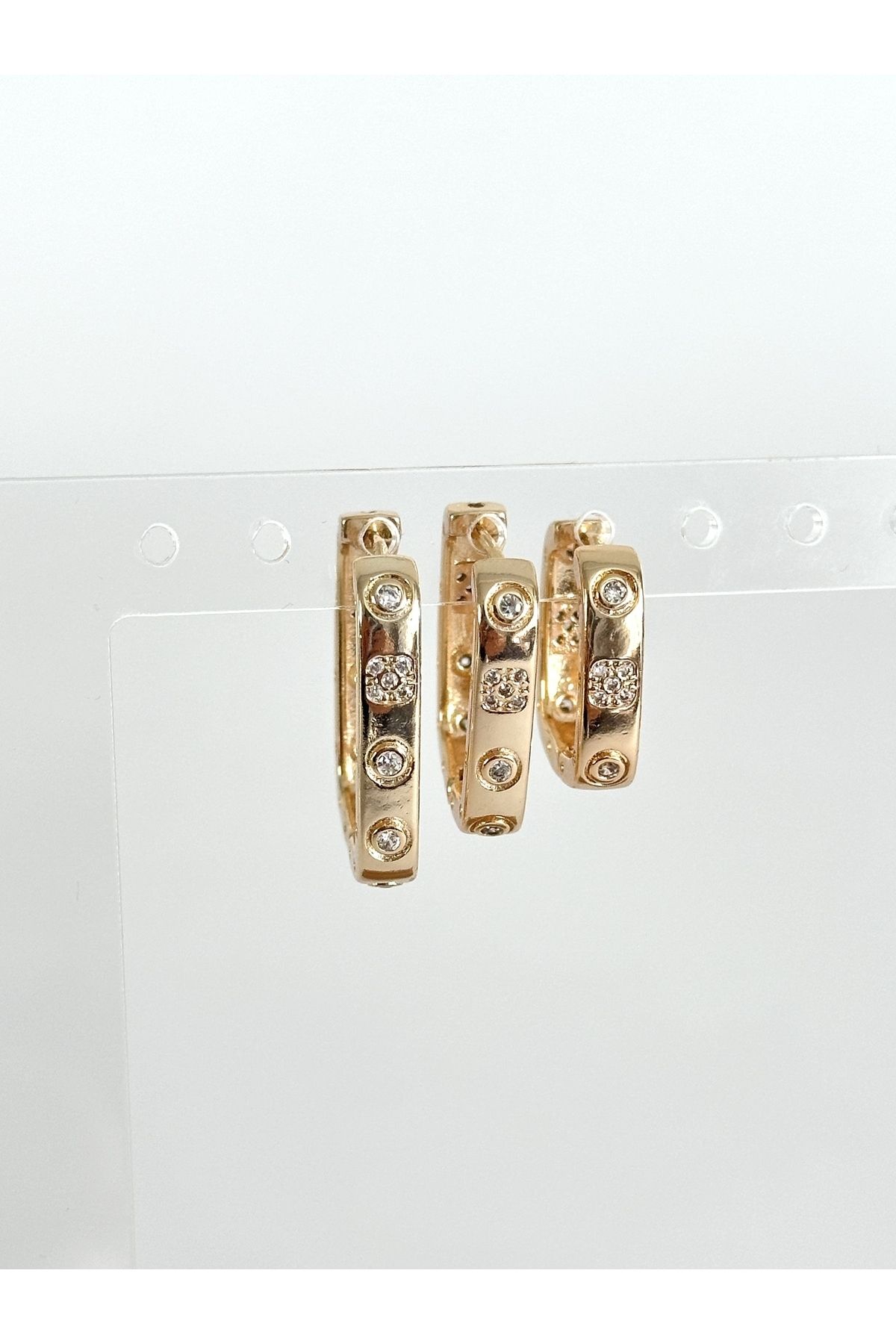 Jewerly Pirinç Kaplama Gold Taşlı Kare 3’lü Küpe