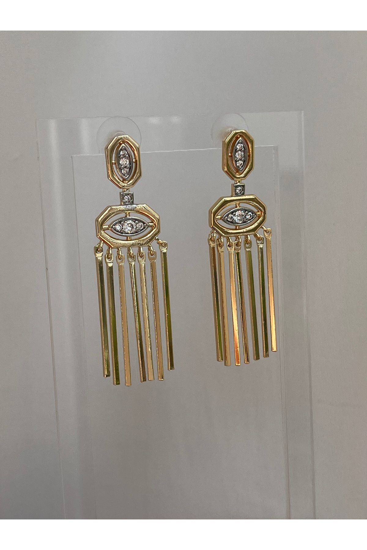 Twinssis Accessories Stick Eyes Gold Sallantılı Küpe