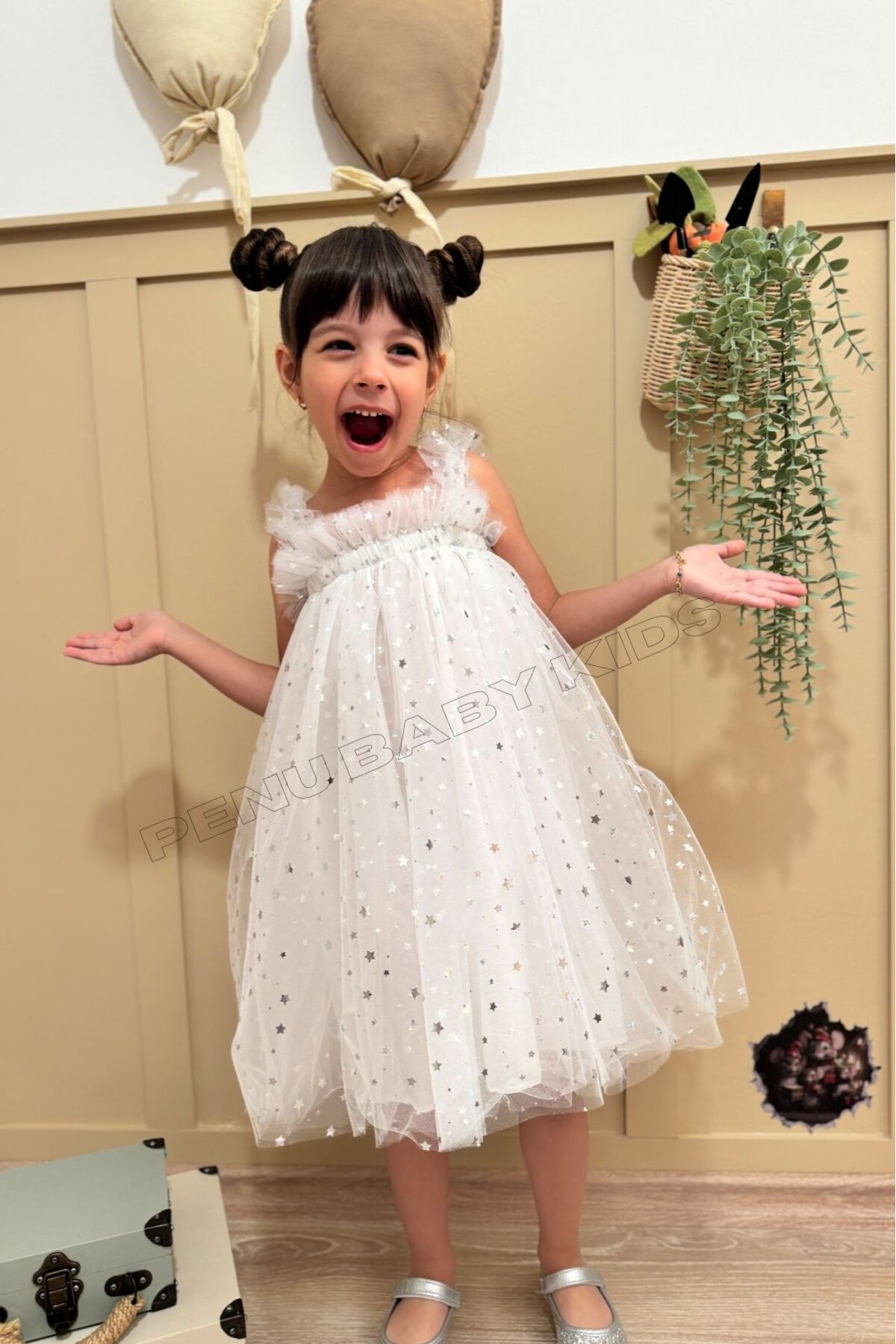 penu baby kids Beyaz Yıldız Baskılı Tül Fırfır Askı Kol Pamuk Astarlı Kız Çocuk Kız Bebek Elbise fotoğrafı 4 (önizleme)