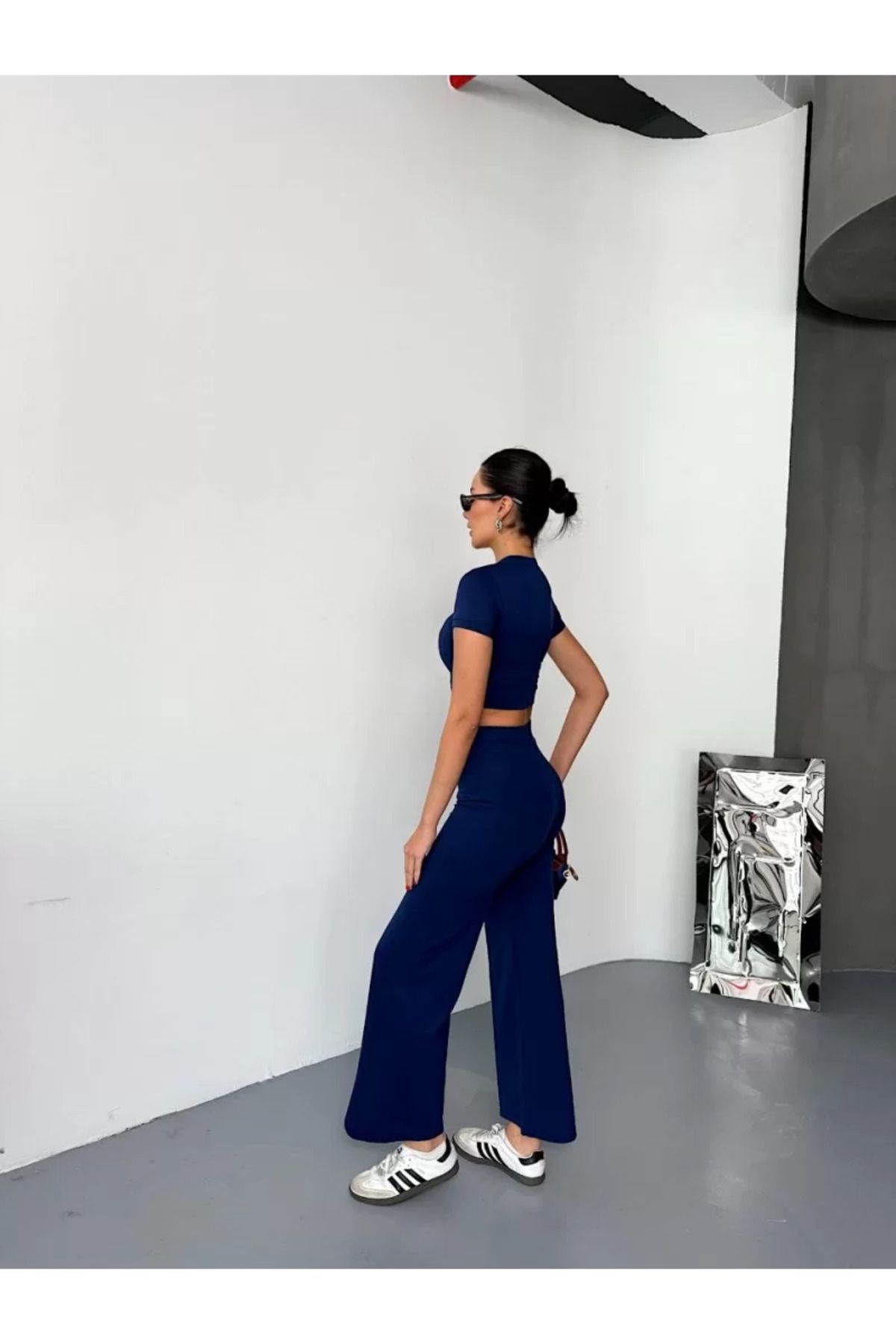 BBbutik Osy Modal Yumuşak Dokulu Kumaş Kısa Kollu Crop Alt ispanyol Paça Pantalon ikili Takım