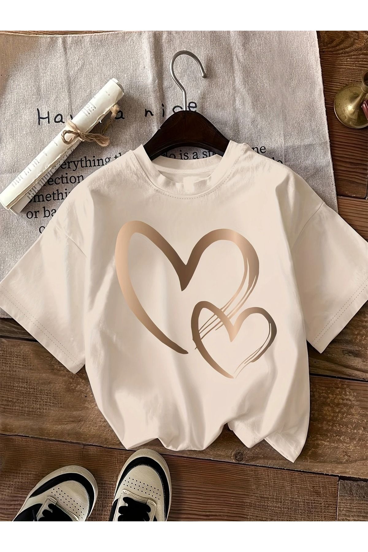 WOODROFFE Kadın Gold Kalp Baskılı Oversize Bisiklet Yaka T-shirt