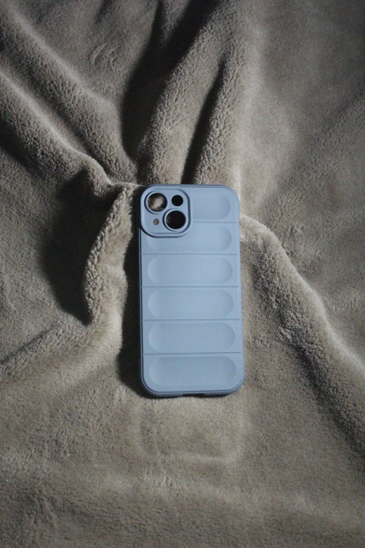 KİLİFROOM İphone 13 Uyumlu Sert Silikon Kılıf