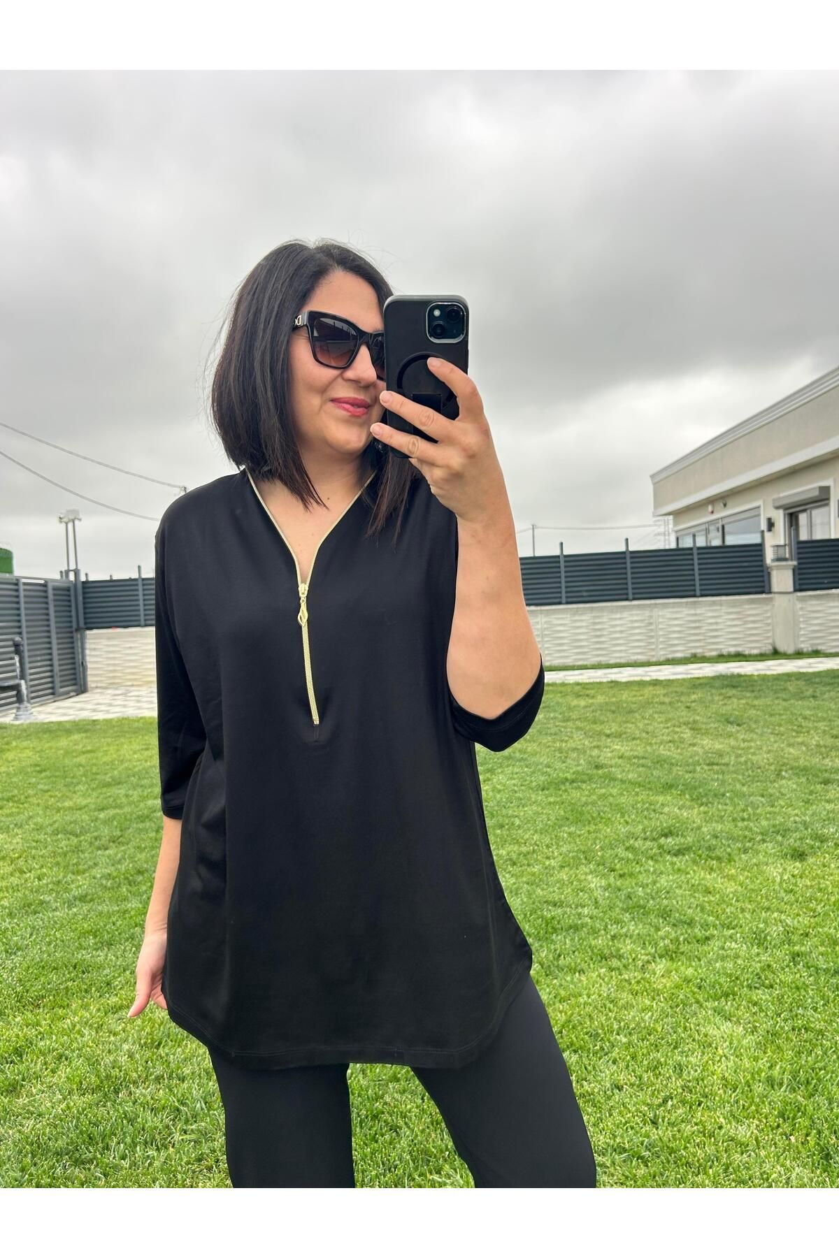 charamela Büyük Beden Fermuarlı Penye Viskon Bluz
