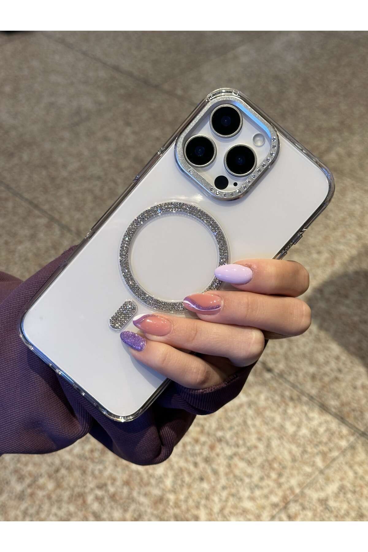 Paladyum Case iPhone 15 Pro Uyumlu Sararmaz Sert Mika MagSafe Pırlanta Taşlı Şeffaf Kılıf