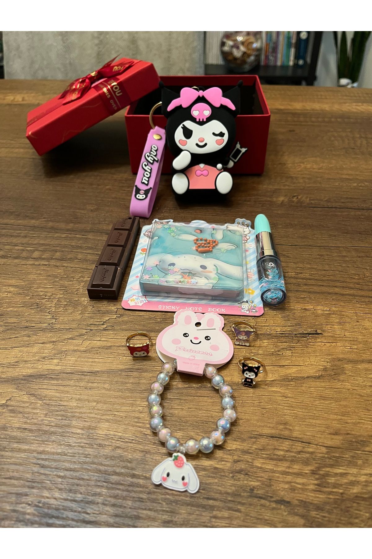 BATU GİYİM Özel Kutuda Set Sanrio Kuromi 9 Parça Hediye Seti Doğum Günü Karne Bayram Hediyesi