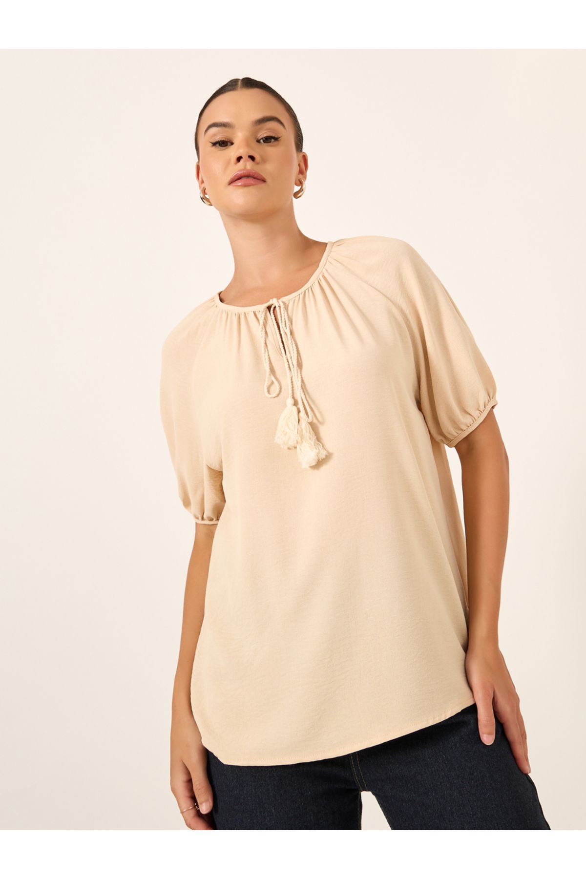 Styli-Puff Sleeve Tie-Up Neck Blouse 3