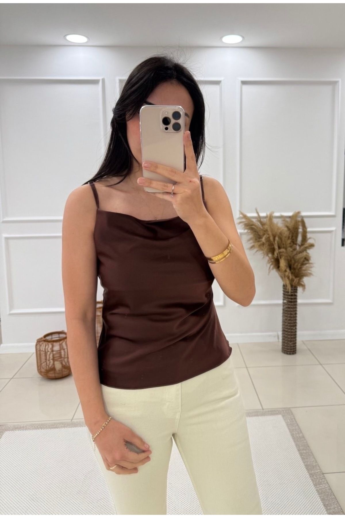 Butik Saten Atlet