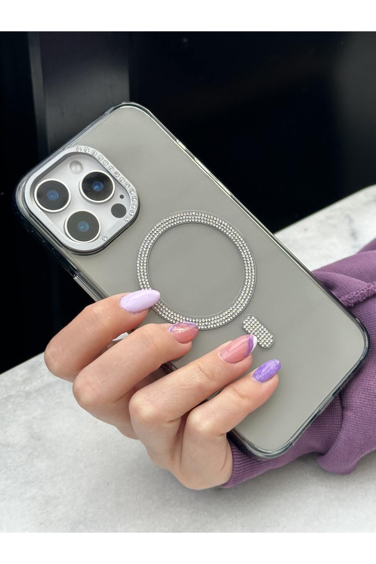 Paladyum Case iPhone 16 Pro Uyumlu Sararmaz Sert Mika MagSafe Pırlanta Taşlı Şeffaf Siyah Kılıf