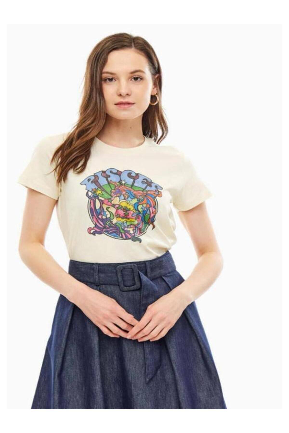 Tommy Hilfiger New collection zendaya women t-shirt pisces logo