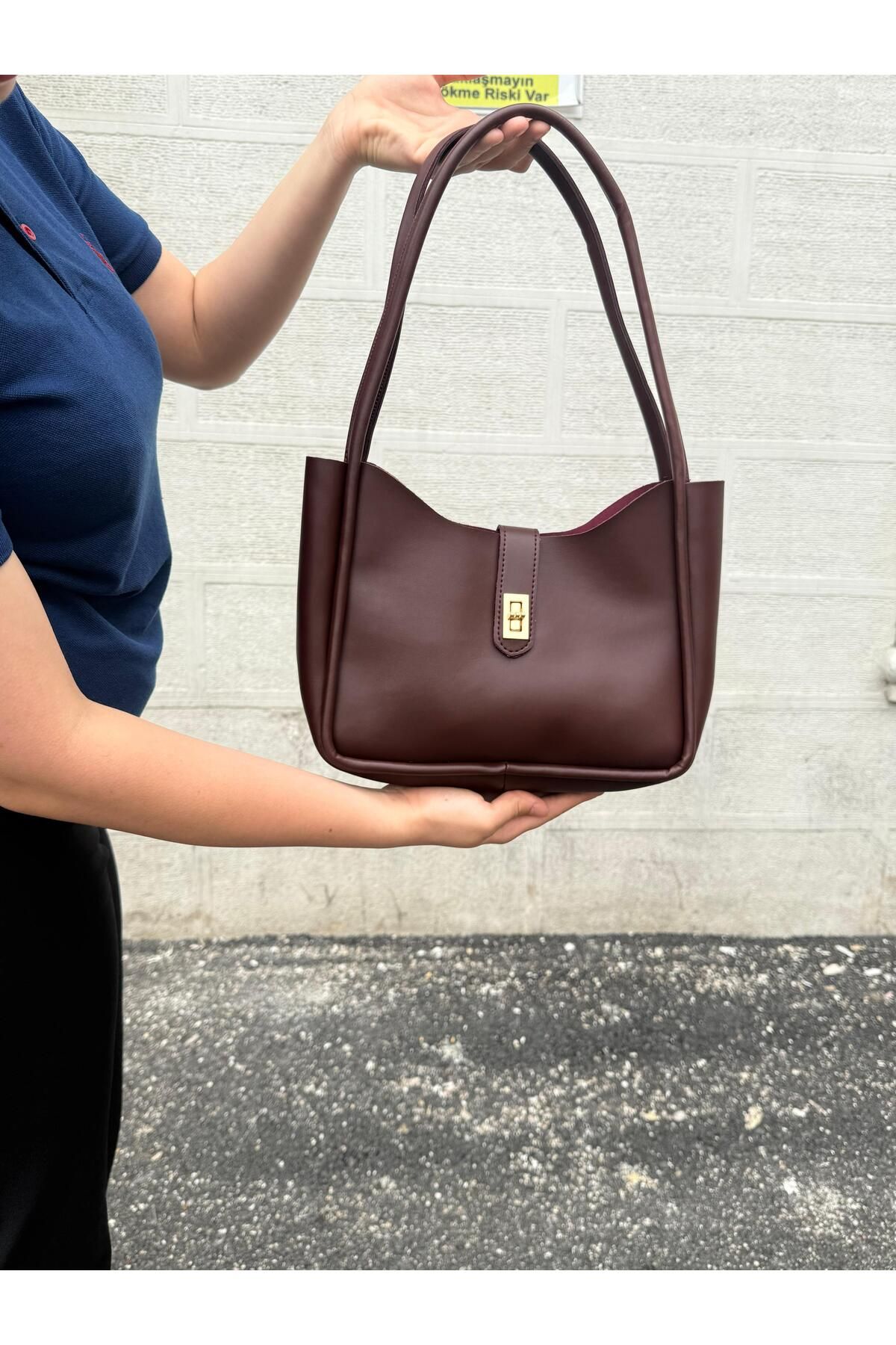 Rose bags Ayarlanabilir askılı ve yavrulu el kol ve omuz çantası