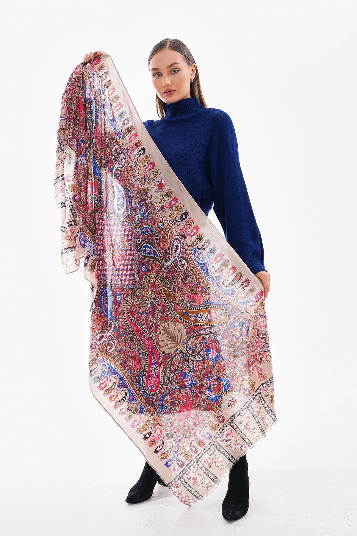 bacc Bej Patchwork Desenli Fransa Kumaşı Varaklı Şal BCNSV-2515176