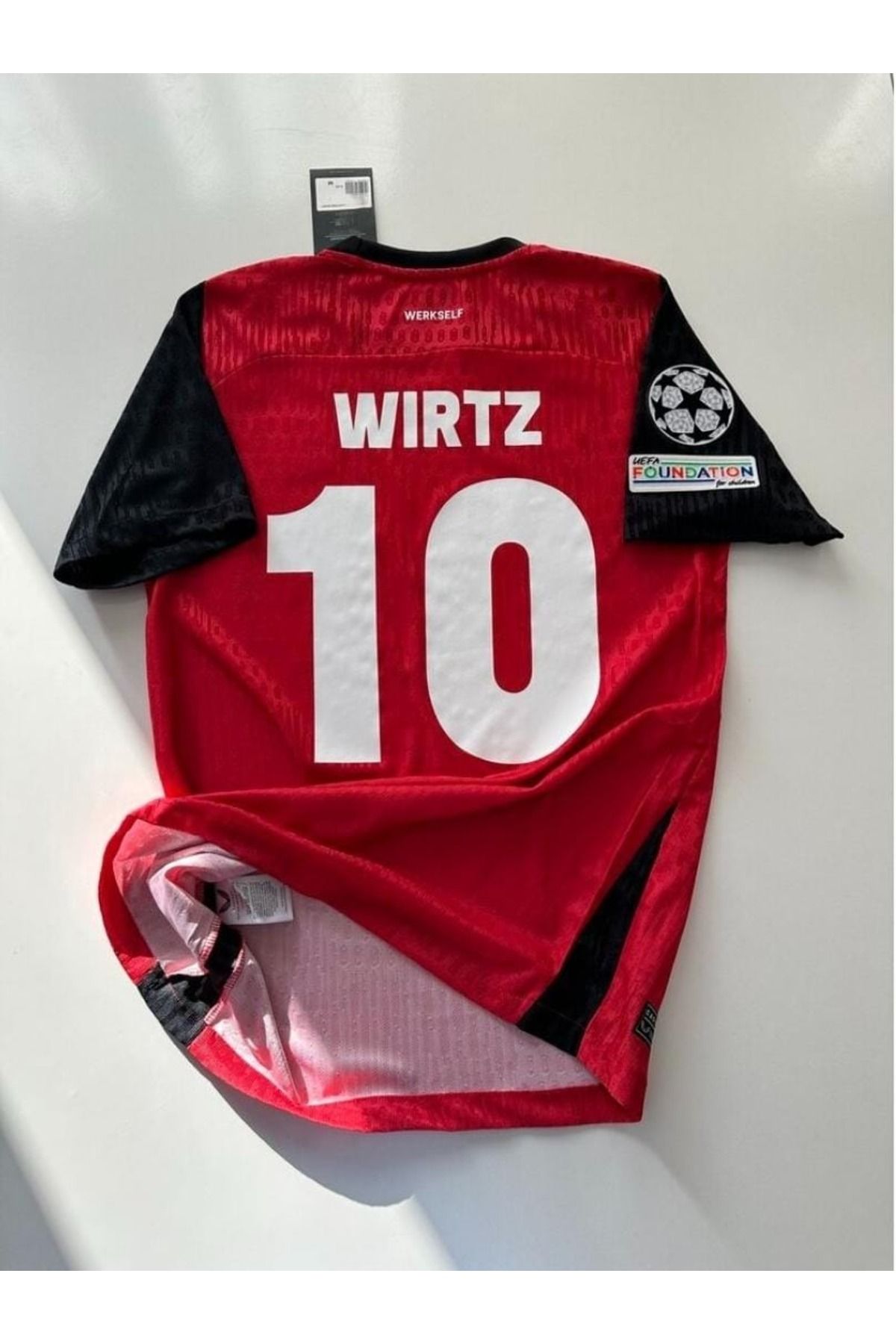 feriköy LEVERKUSEN 2024-25 FLORİAN WİRTZ İÇ SAHA YETİŞKİN FORMASI