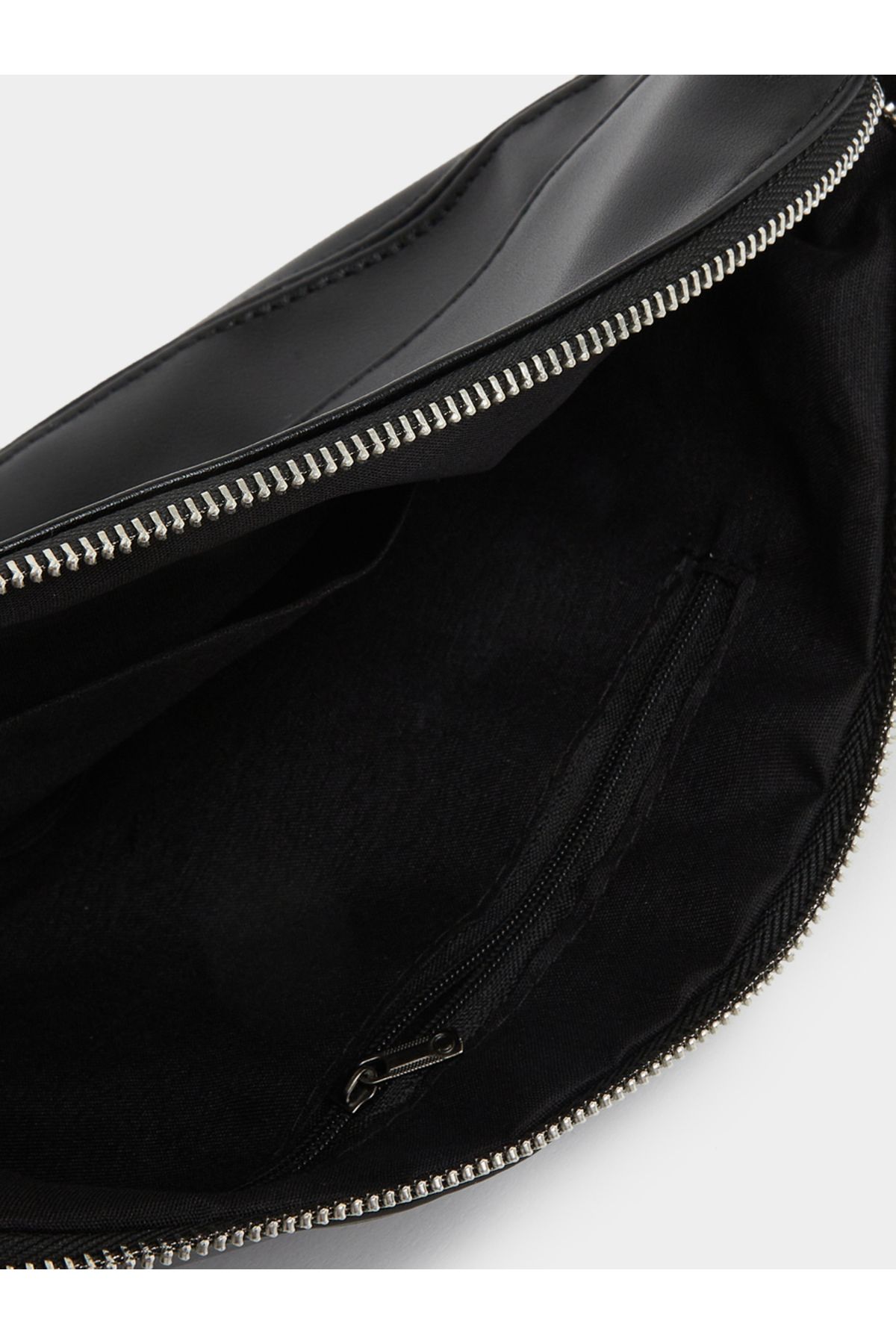 Styli-Plain Half Moon Shoulder Bag with Knot Detail Loop 4
