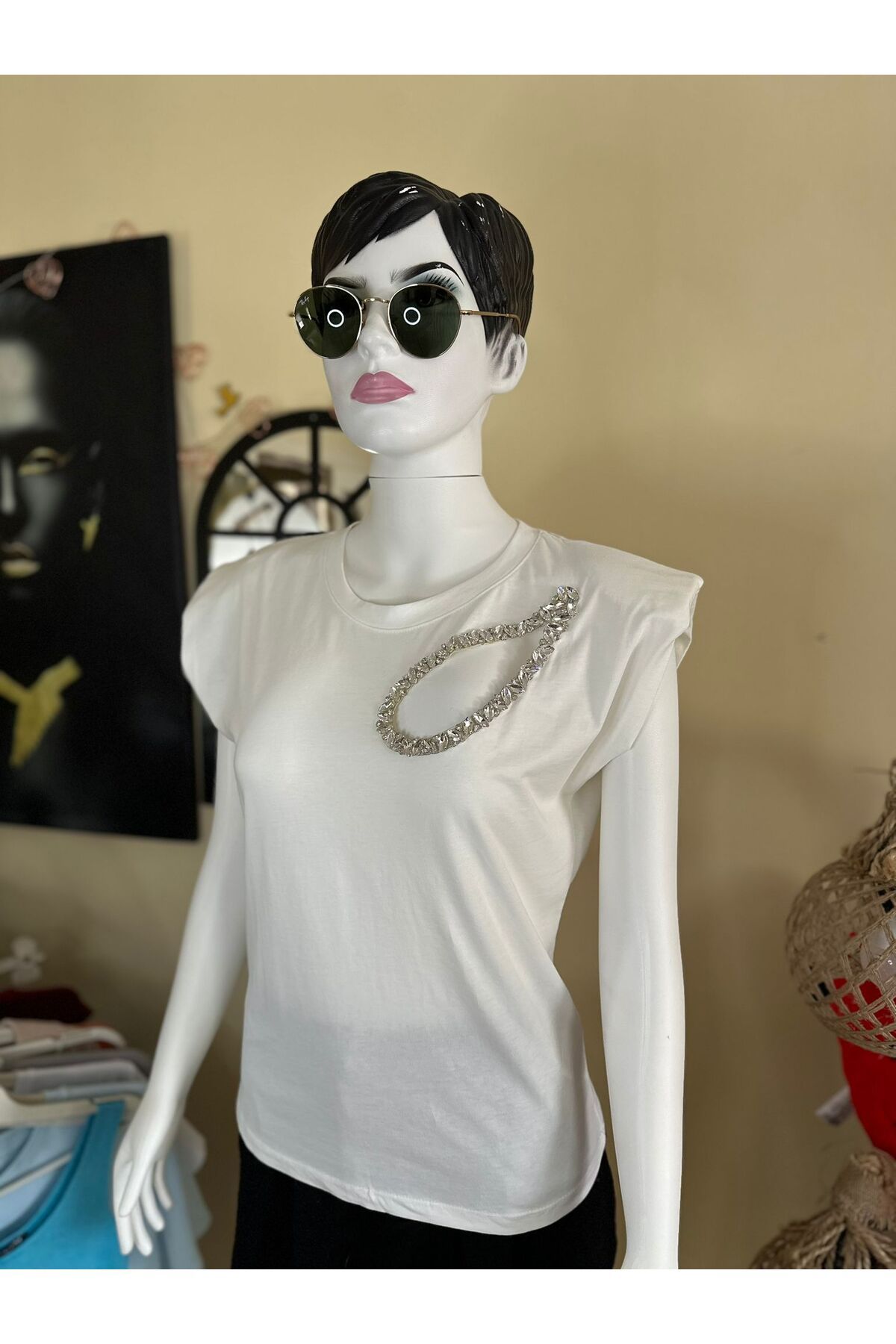 MADAM PARLA Kadın Damla Taş Detaylı Vatkalı Basic T-shirt