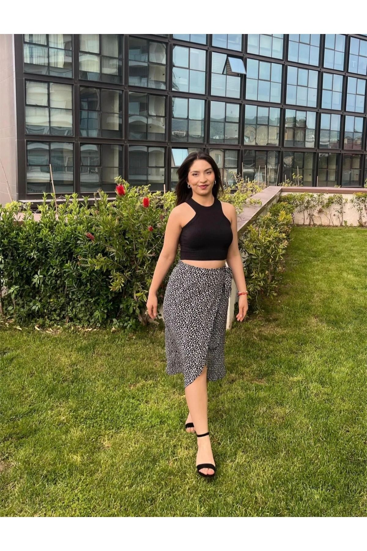 KTY TR Katlamalı kruvaze Etek yandan bağlamalı